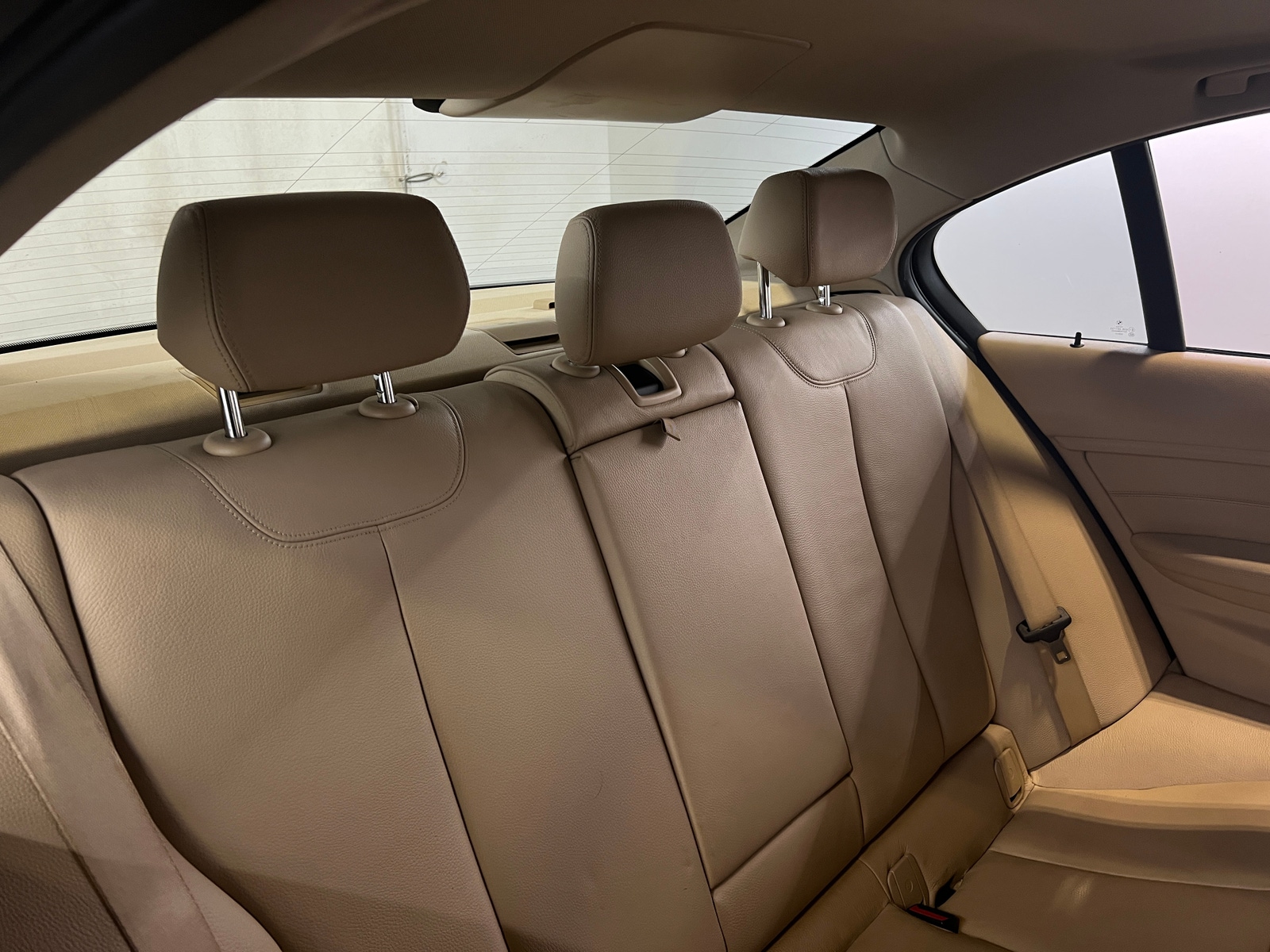 Thumbnail: 2015 BMW 3 Series - 6