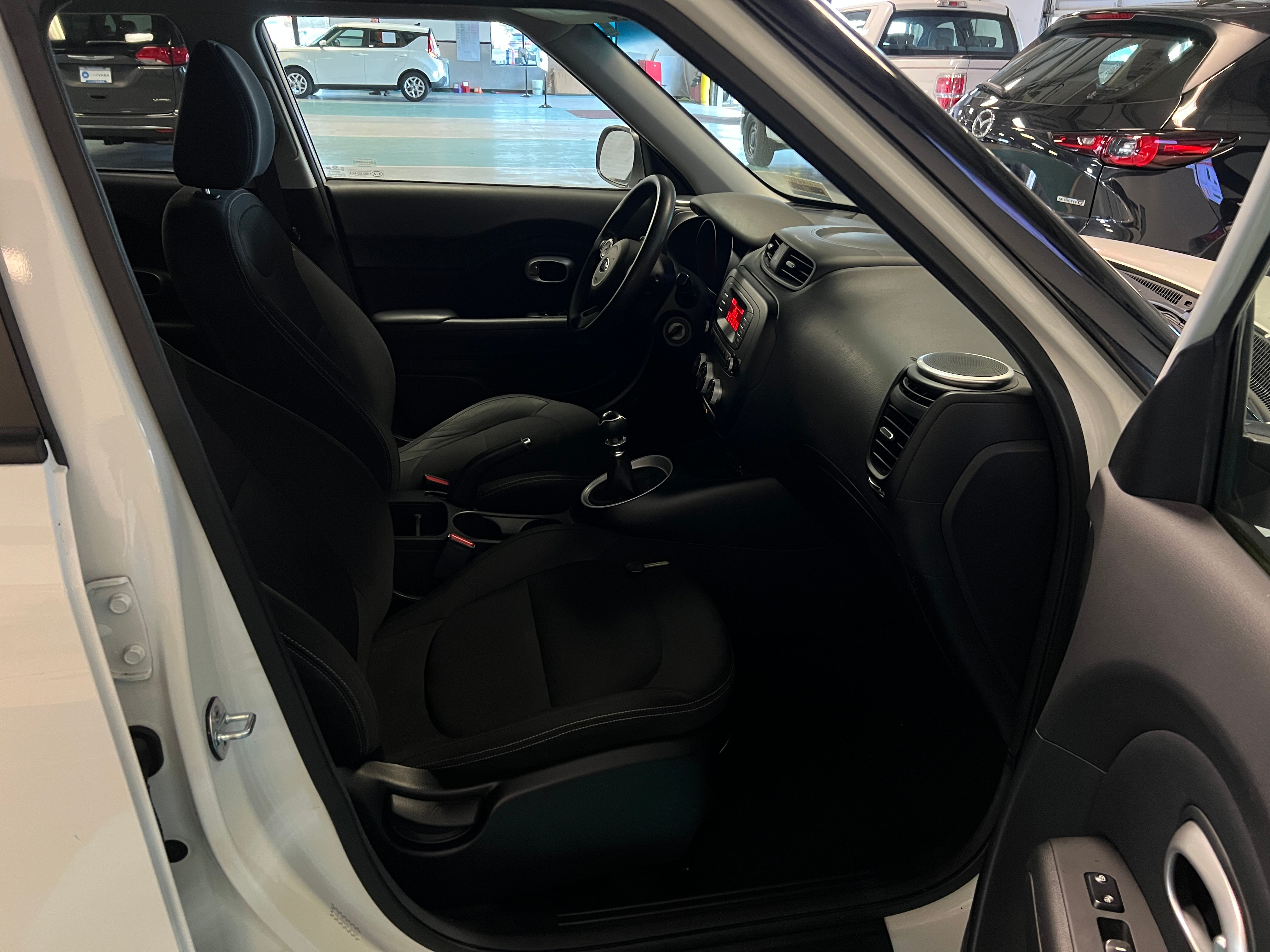 2016 Kia Soul Base 2