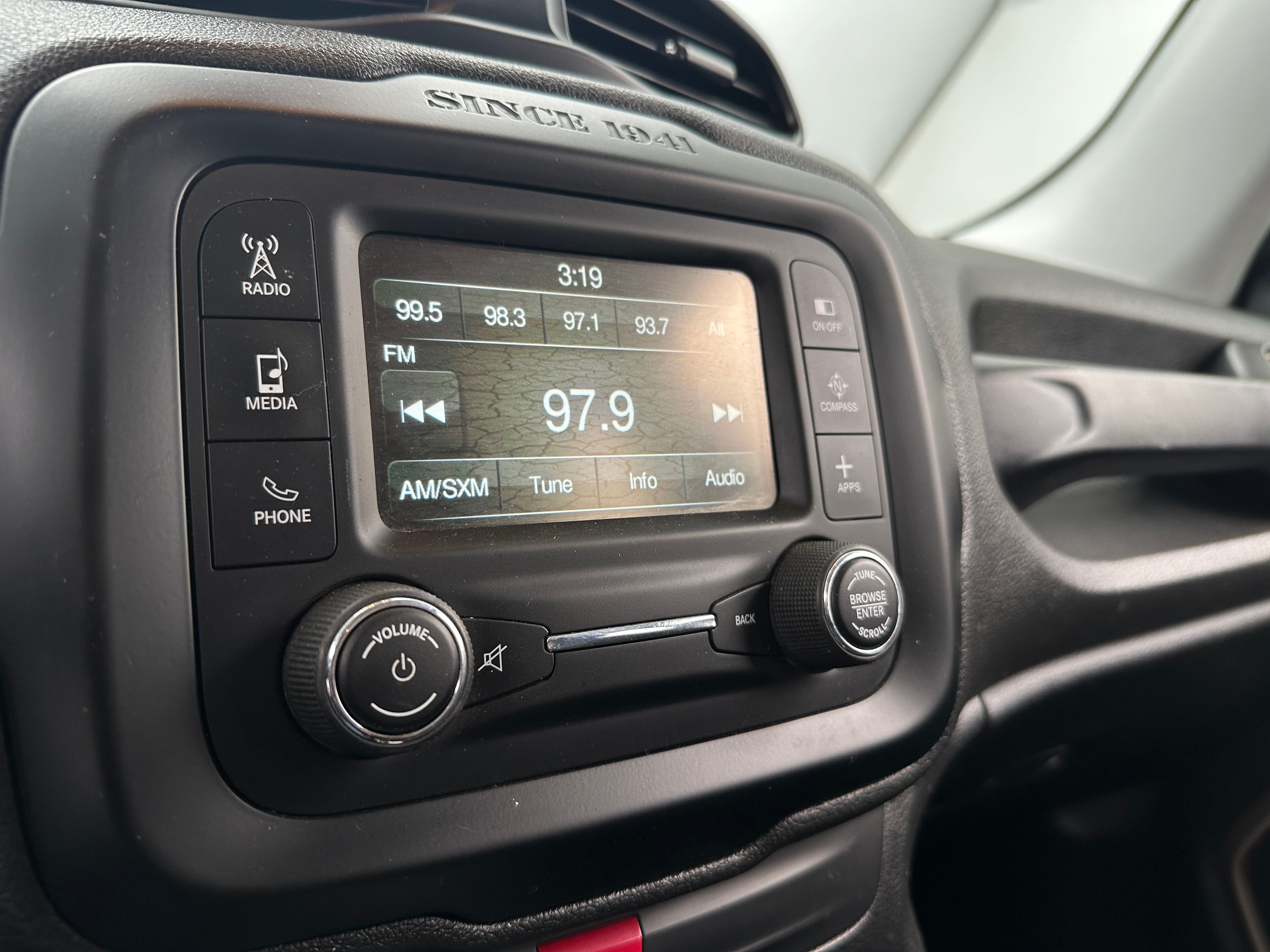 2017 Jeep Renegade Latitude 4