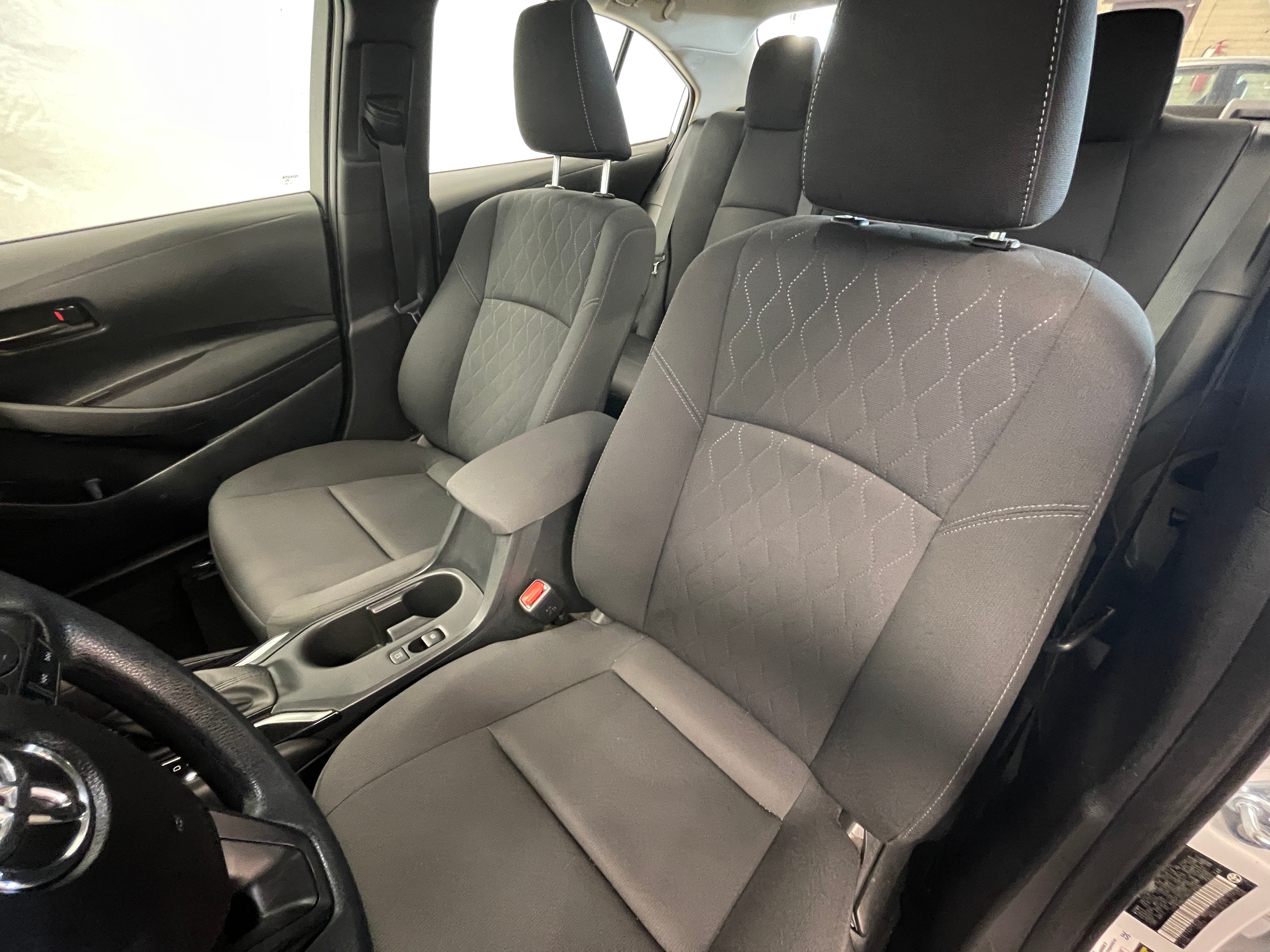 2024 Toyota Corolla LE 2