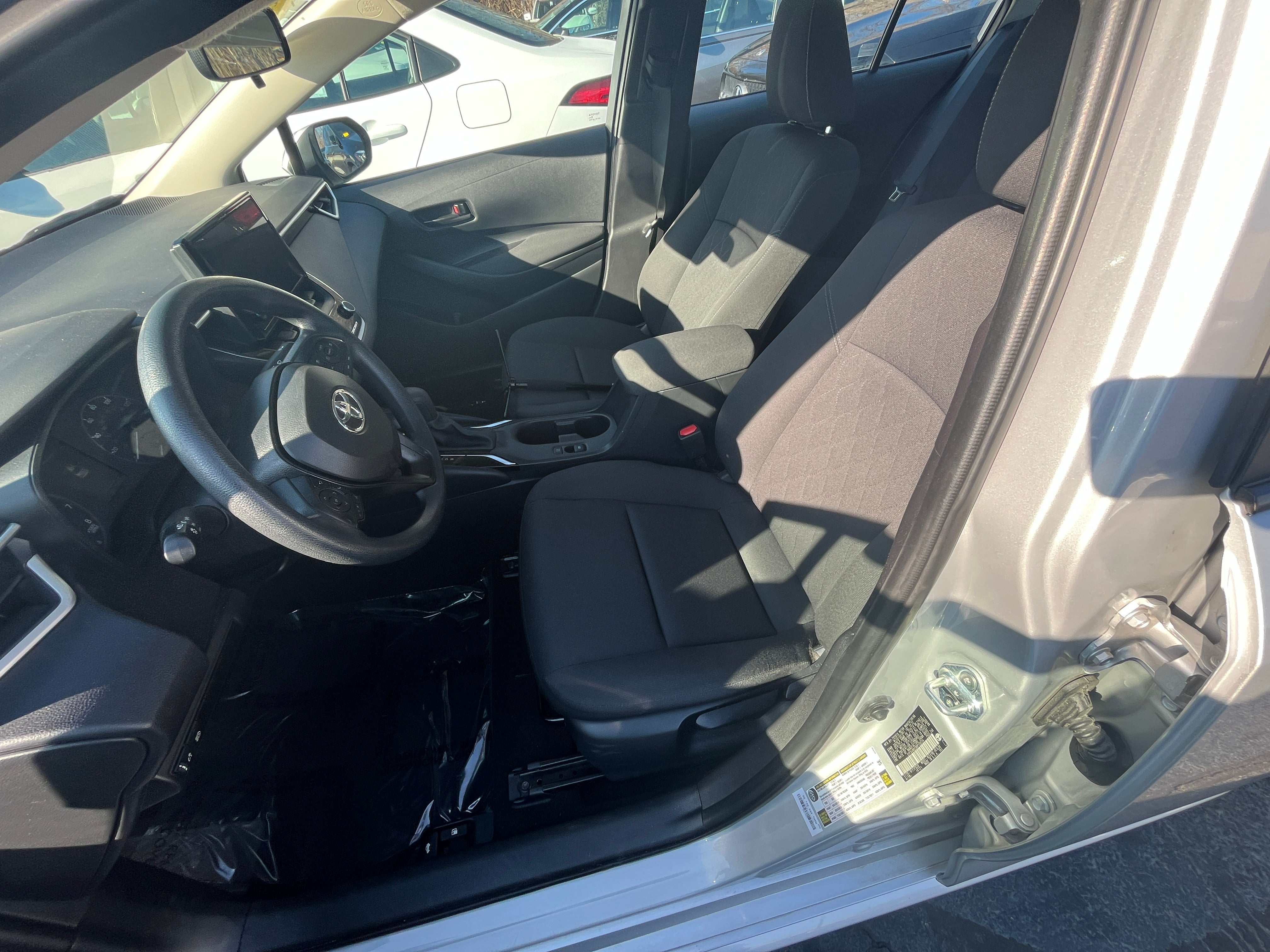 2024 Toyota Corolla LE 2