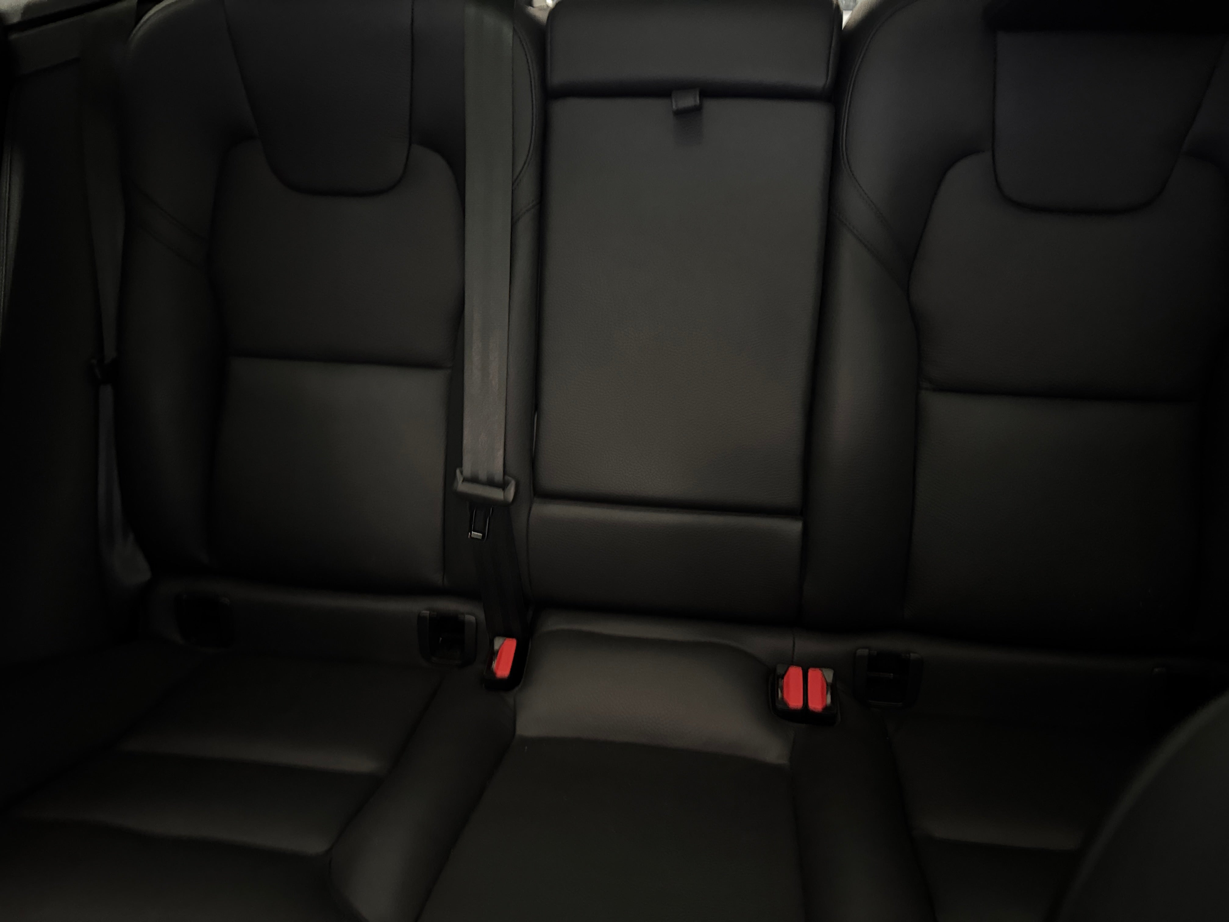 2023 Volvo XC60 B5 Plus 5