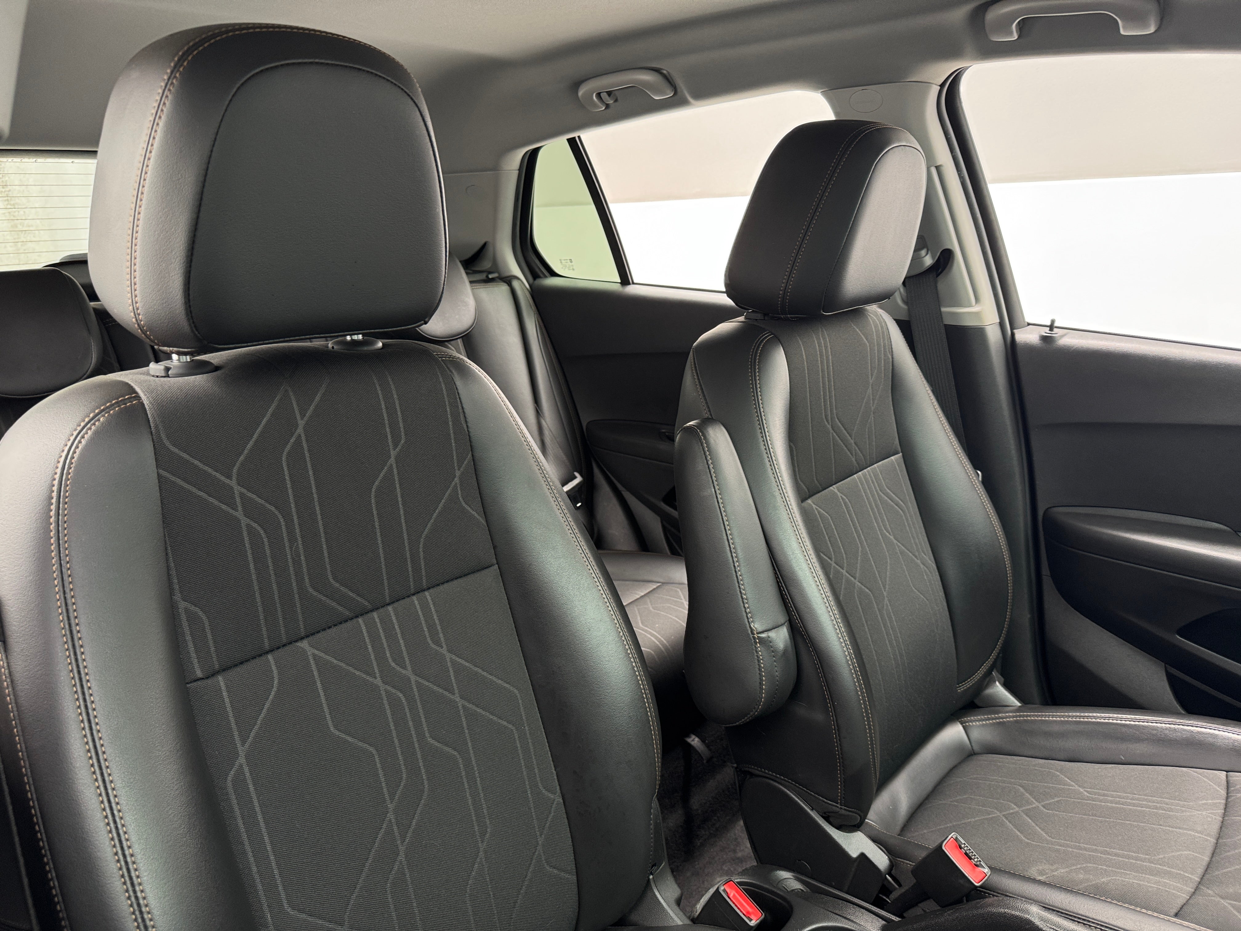 2019 Chevrolet Trax LT 2