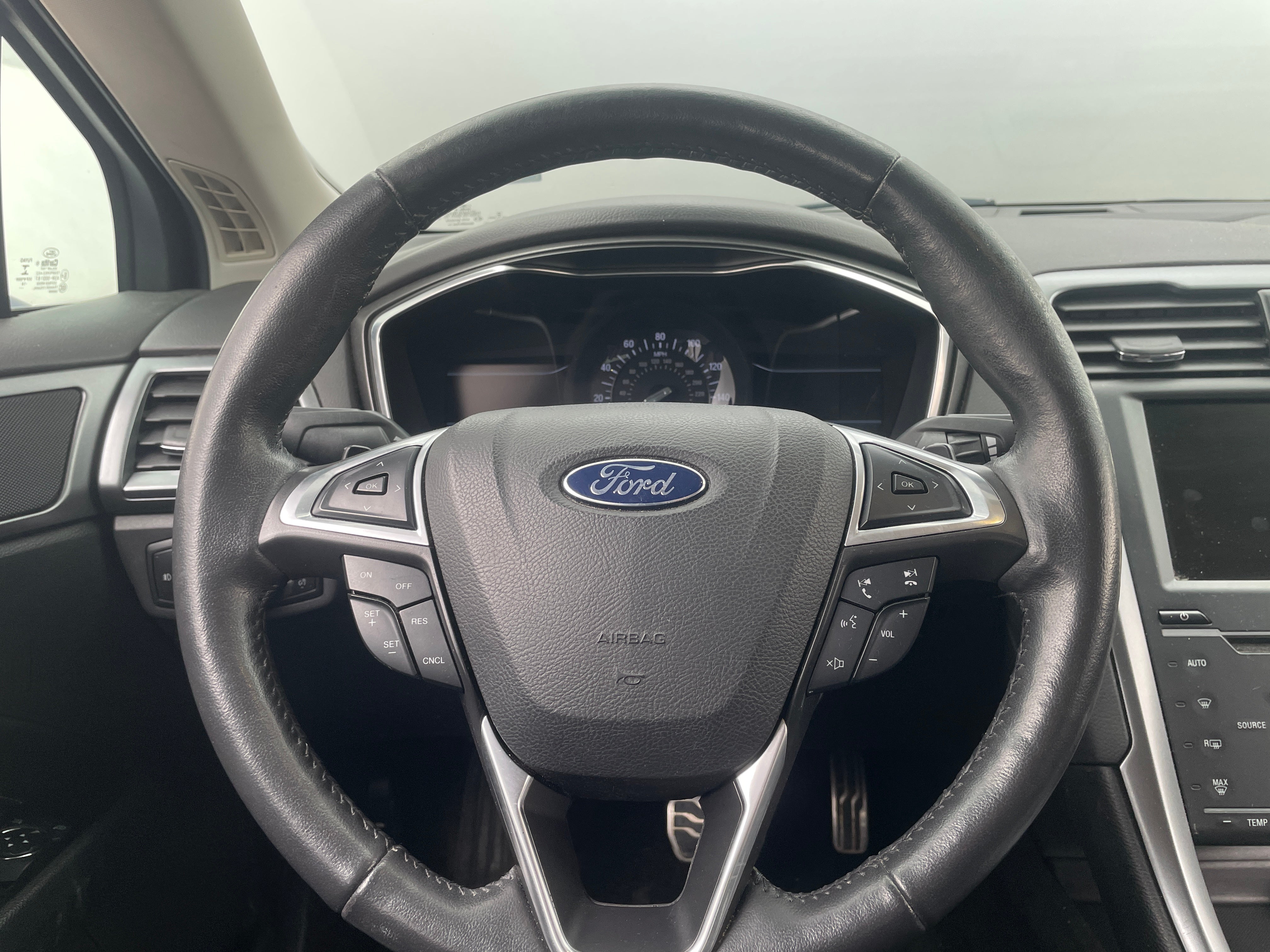 2015 Ford Fusion Titanium 4