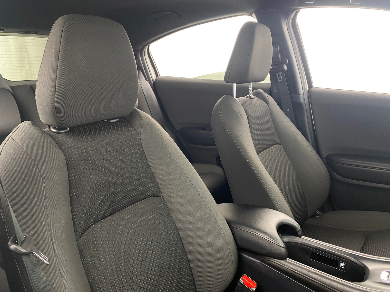 Thumbnail: 2022 Honda HR-V - 2