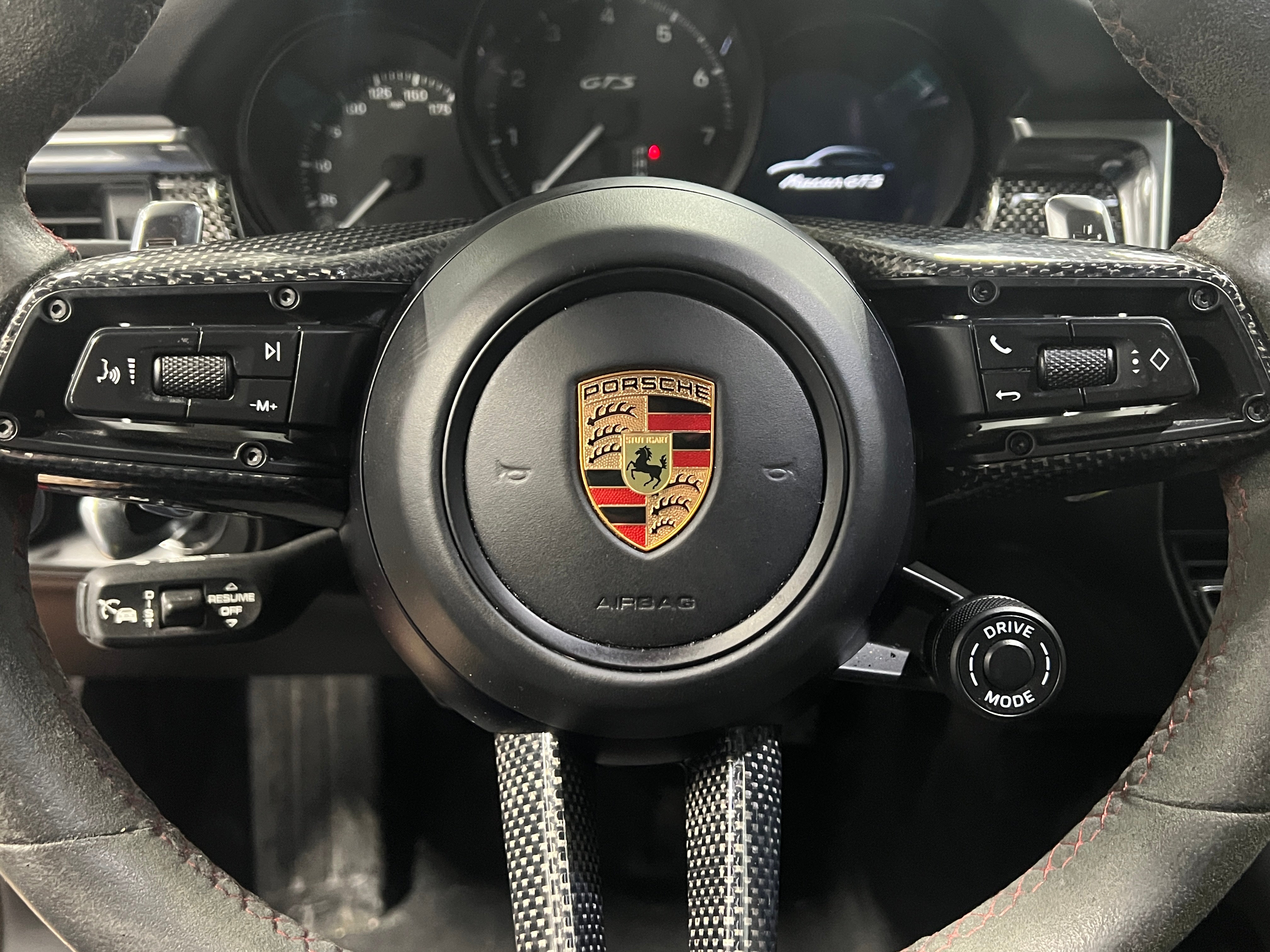 2024 Porsche Macan GTS 5