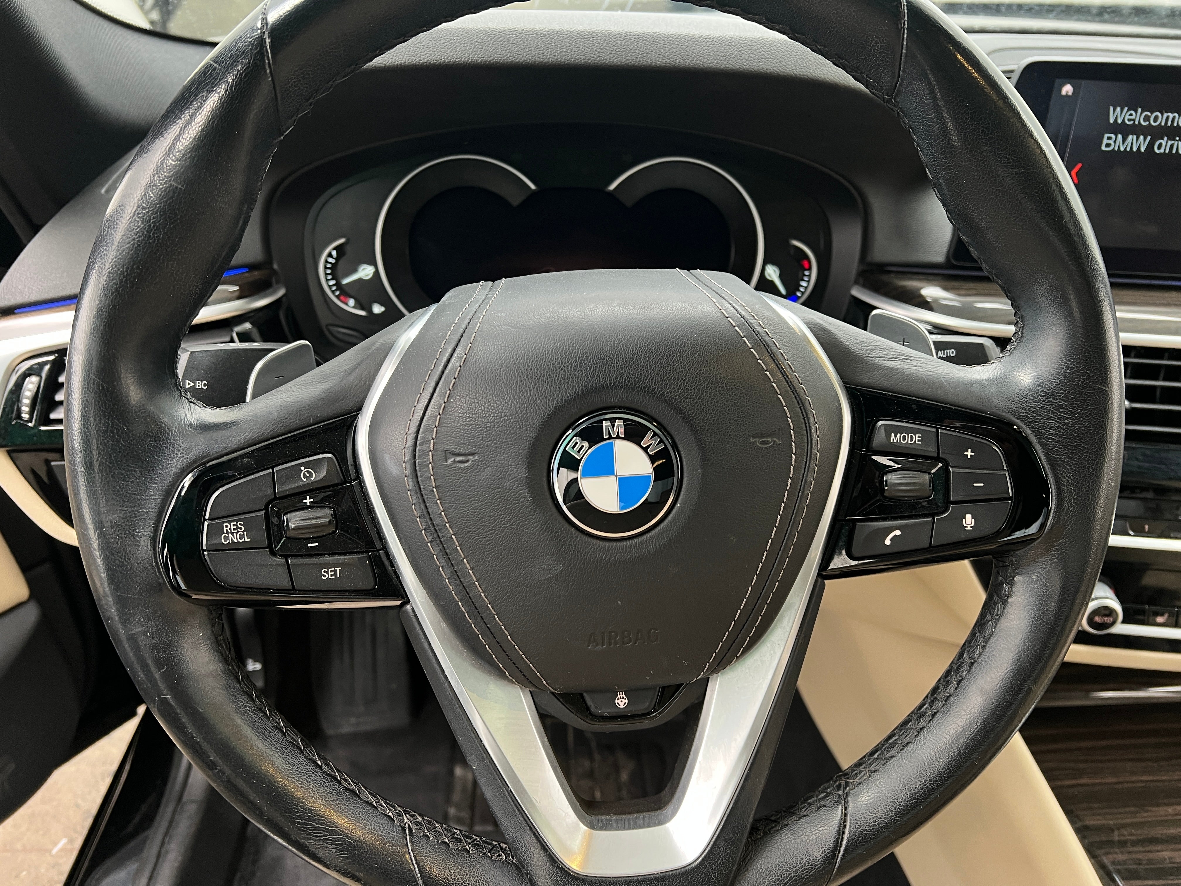 2019 BMW 5 Series 540i 5