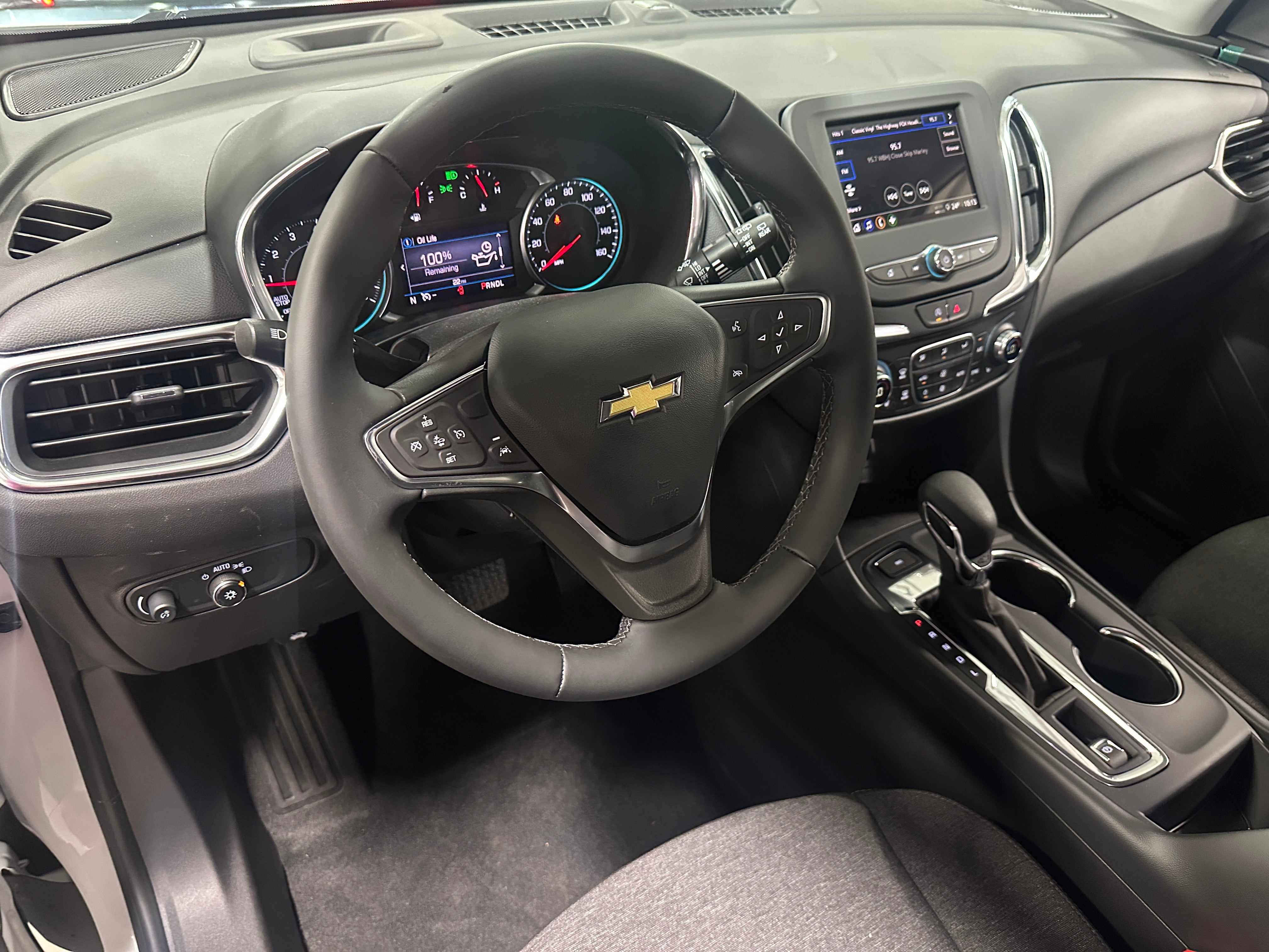 2024 Chevrolet Equinox LT 3