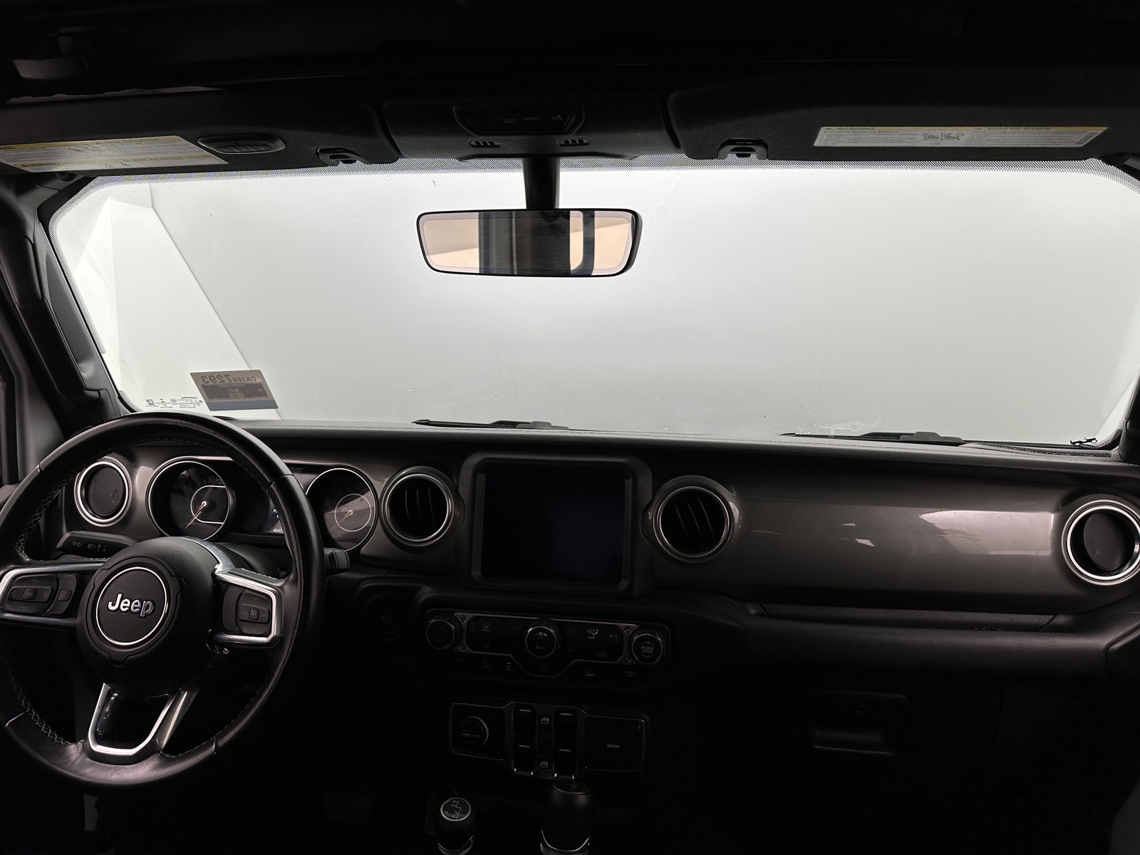 Thumbnail: 2022 Jeep Gladiator - 3