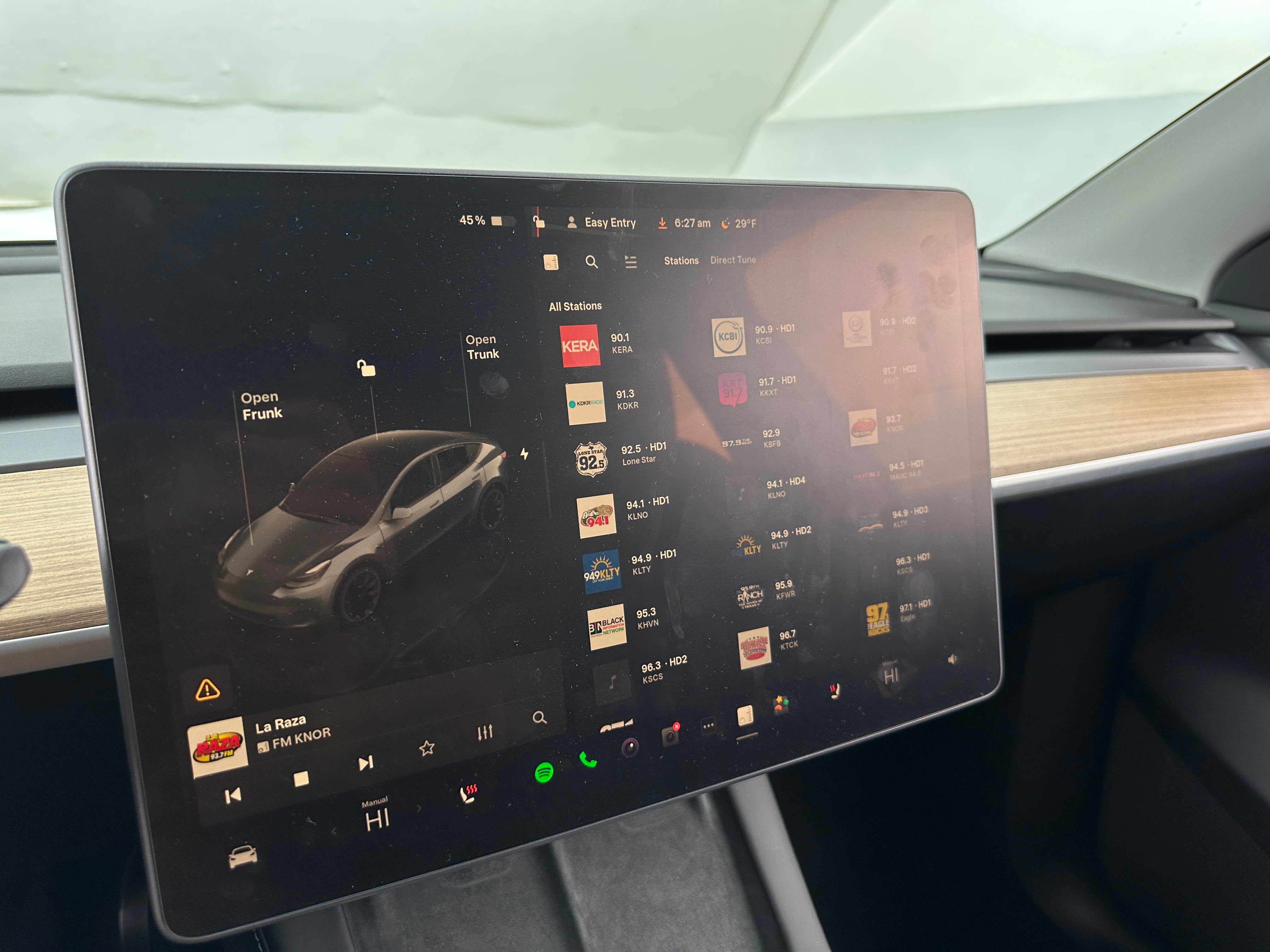 2023 Tesla Model Y Long Range 3