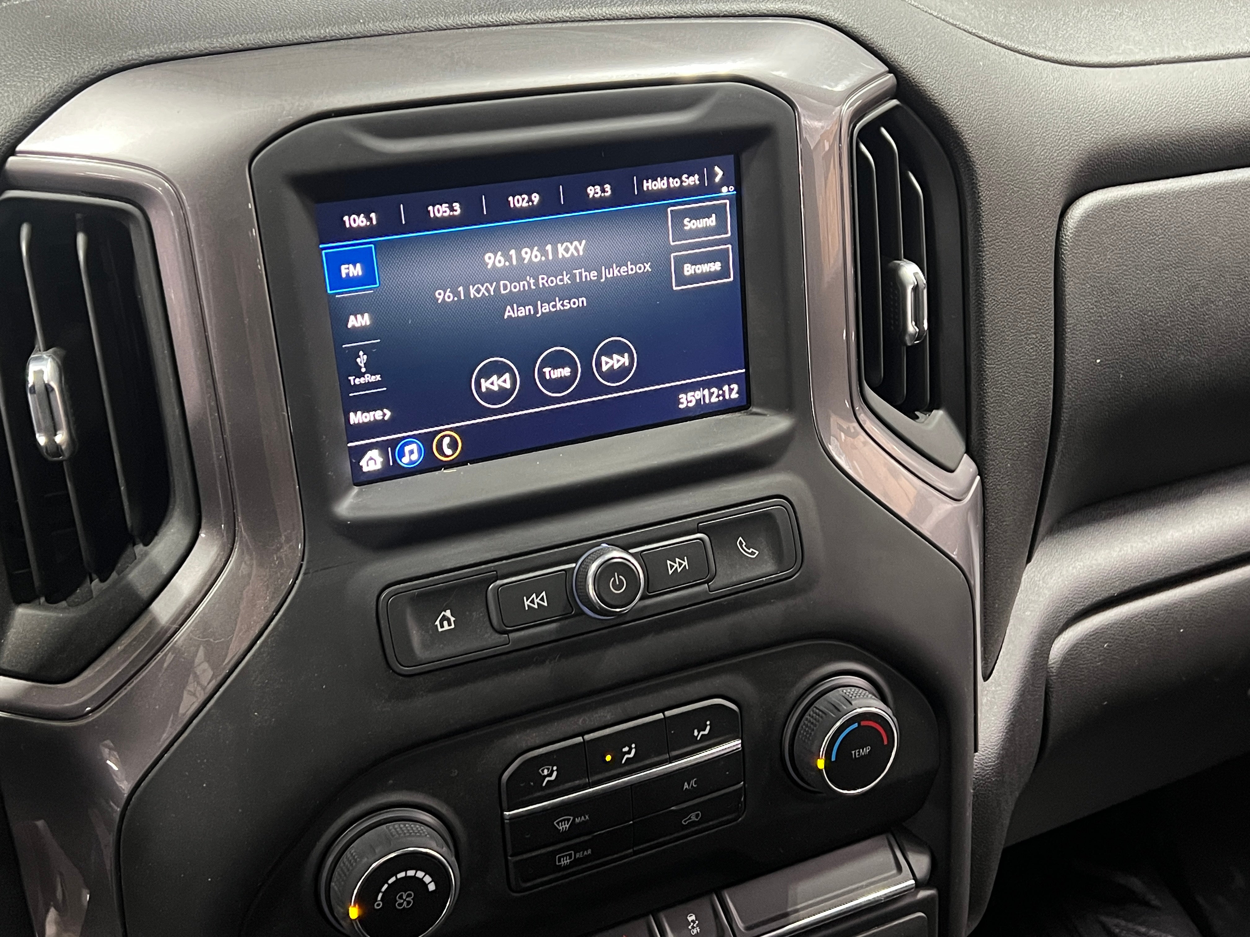 2023 Chevrolet Silverado 2500 Work Truck 4
