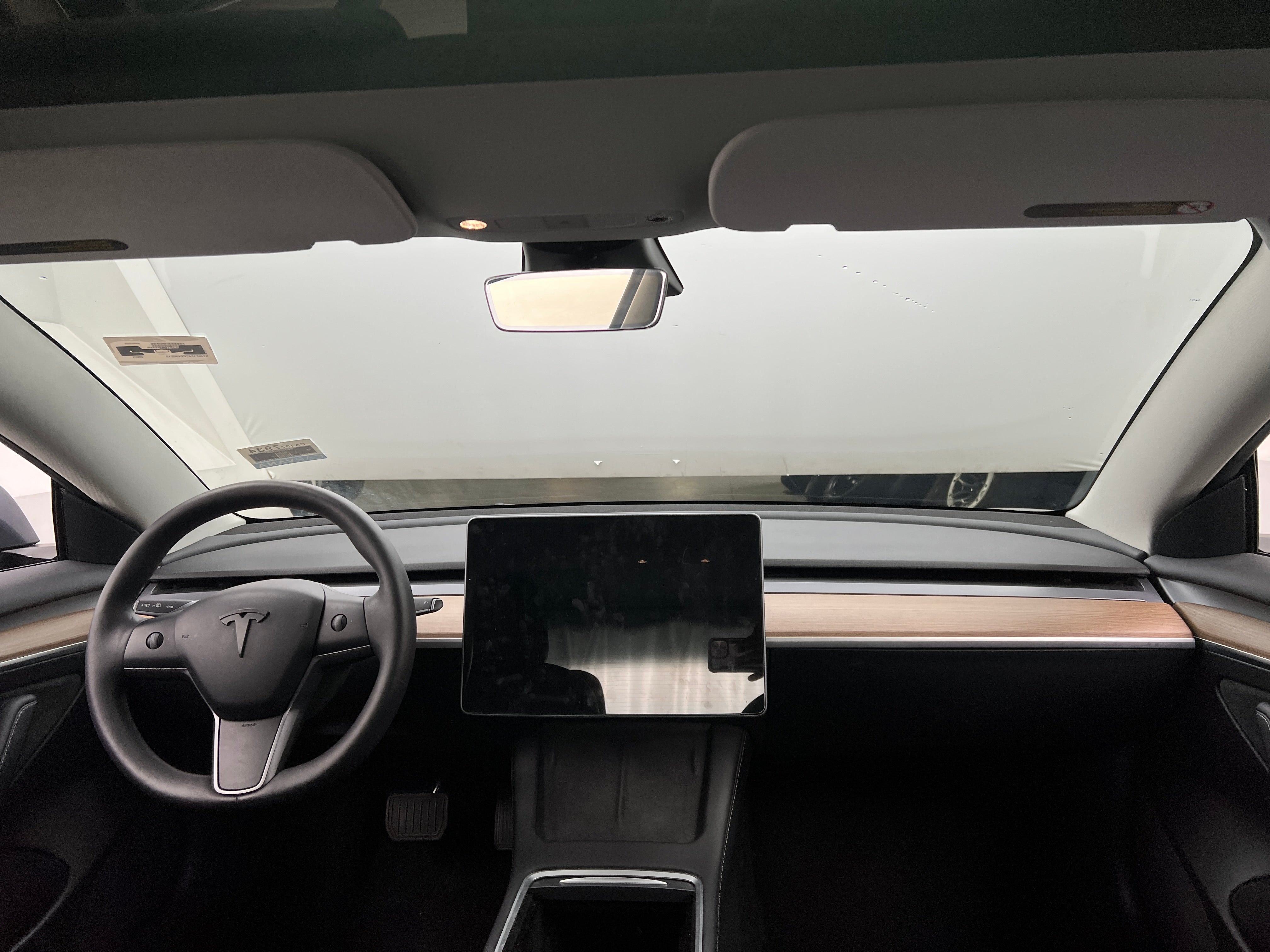 2023 Tesla Model 3 Standard Range 3