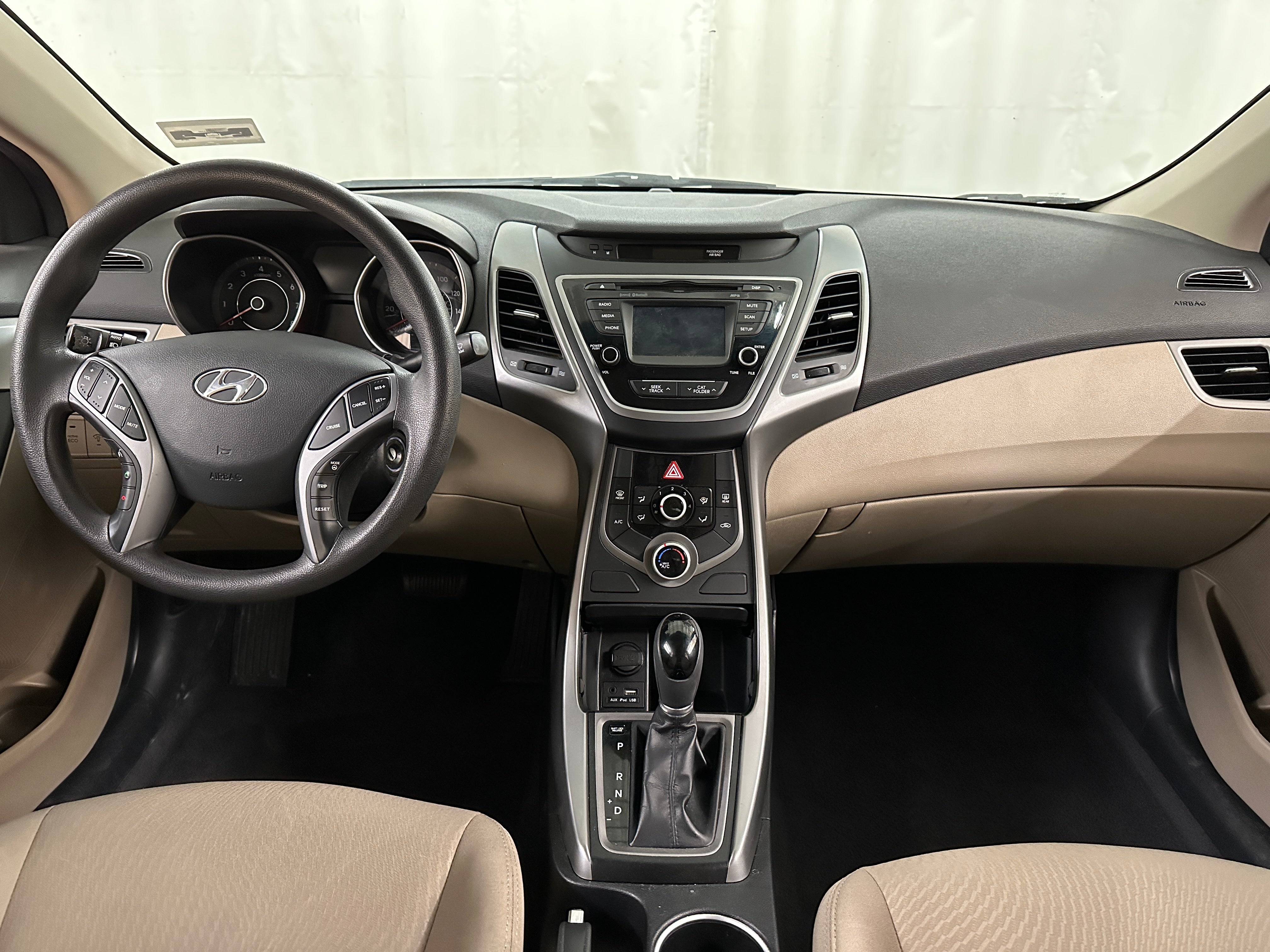 2015 Hyundai Elantra SE 3