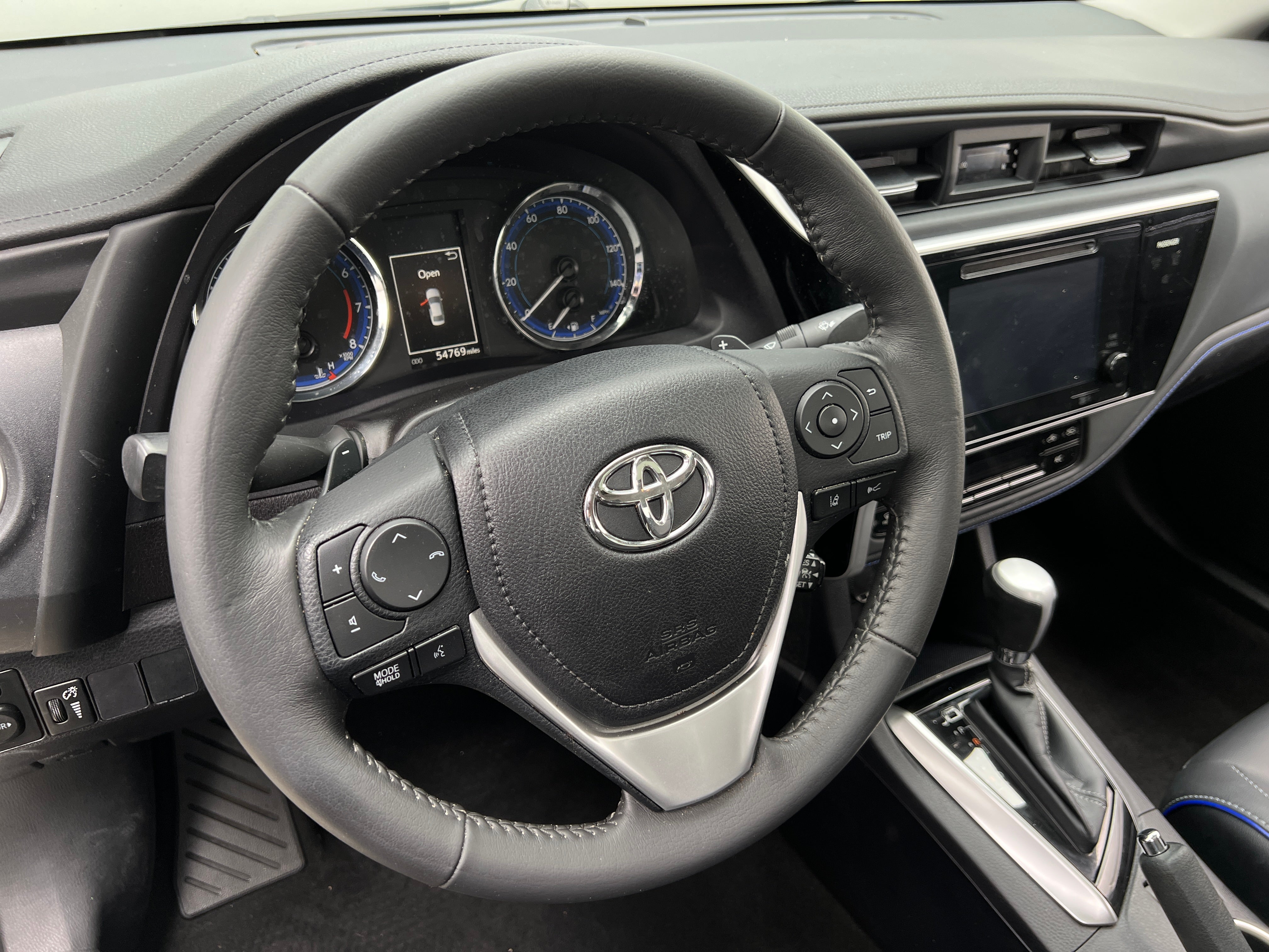 2017 Toyota Corolla XSE 5