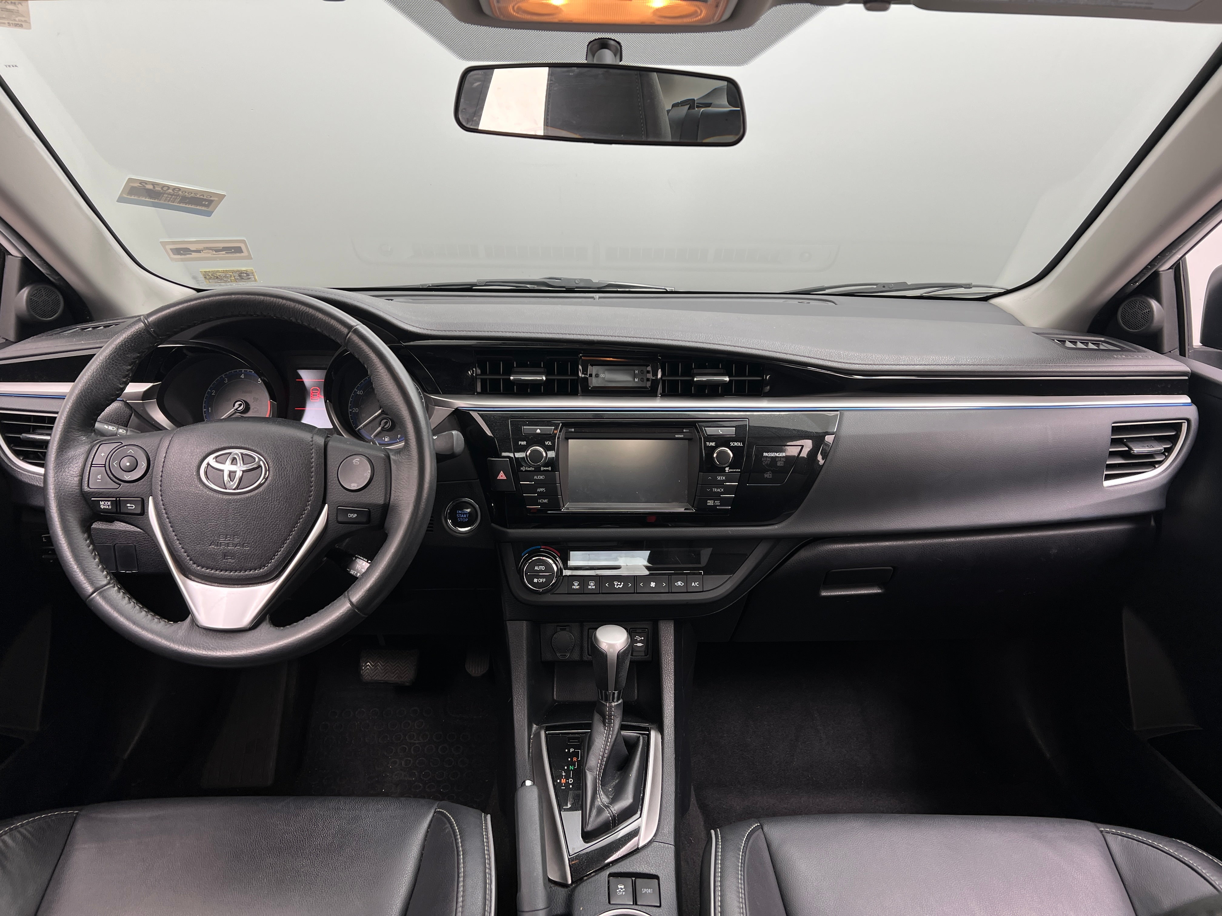 2016 Toyota Corolla S 3