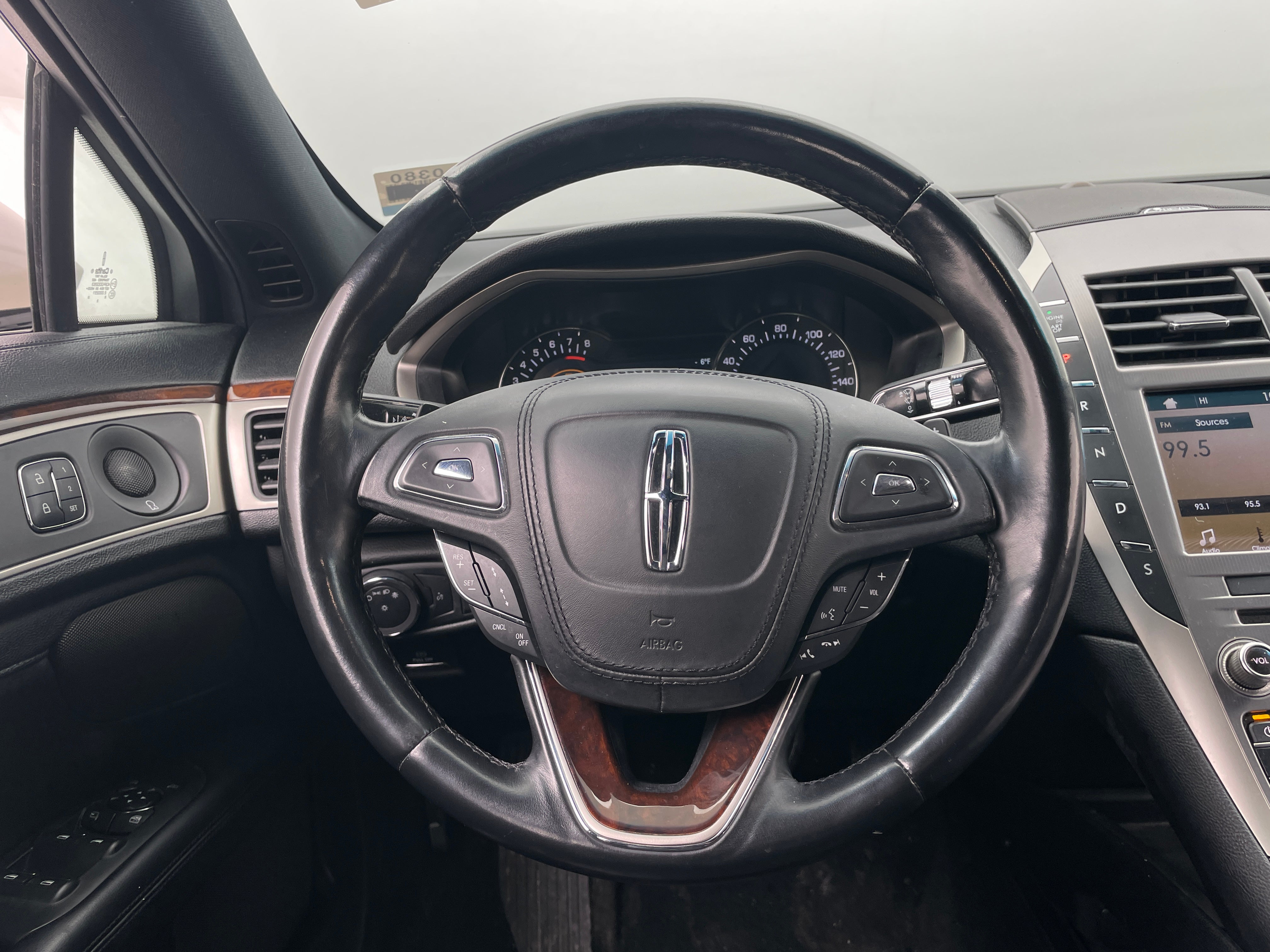 2019 Lincoln MKZ Reserve 4