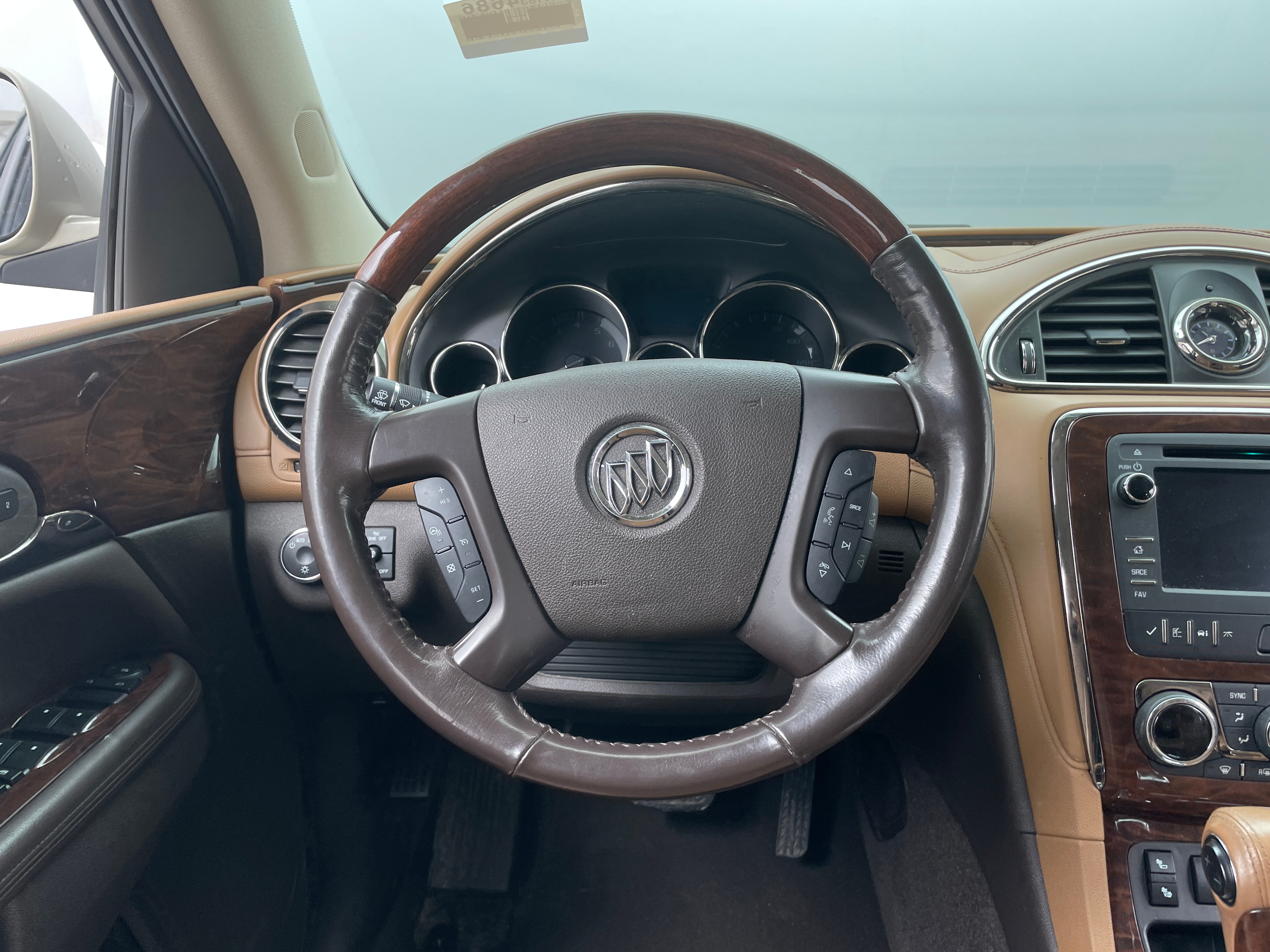 2017 Buick Enclave Leather Group 4