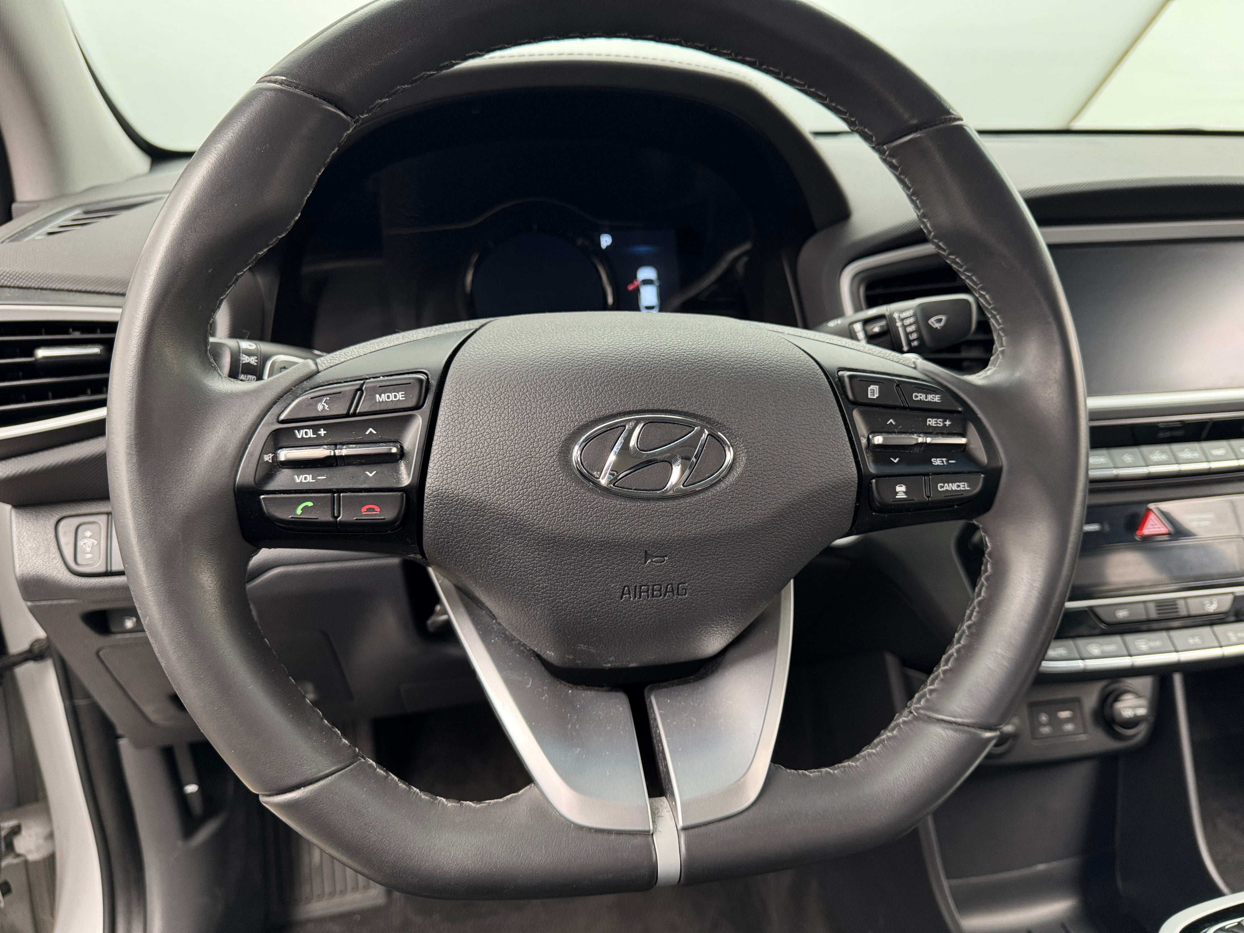 2019 Hyundai Ioniq Limited 4