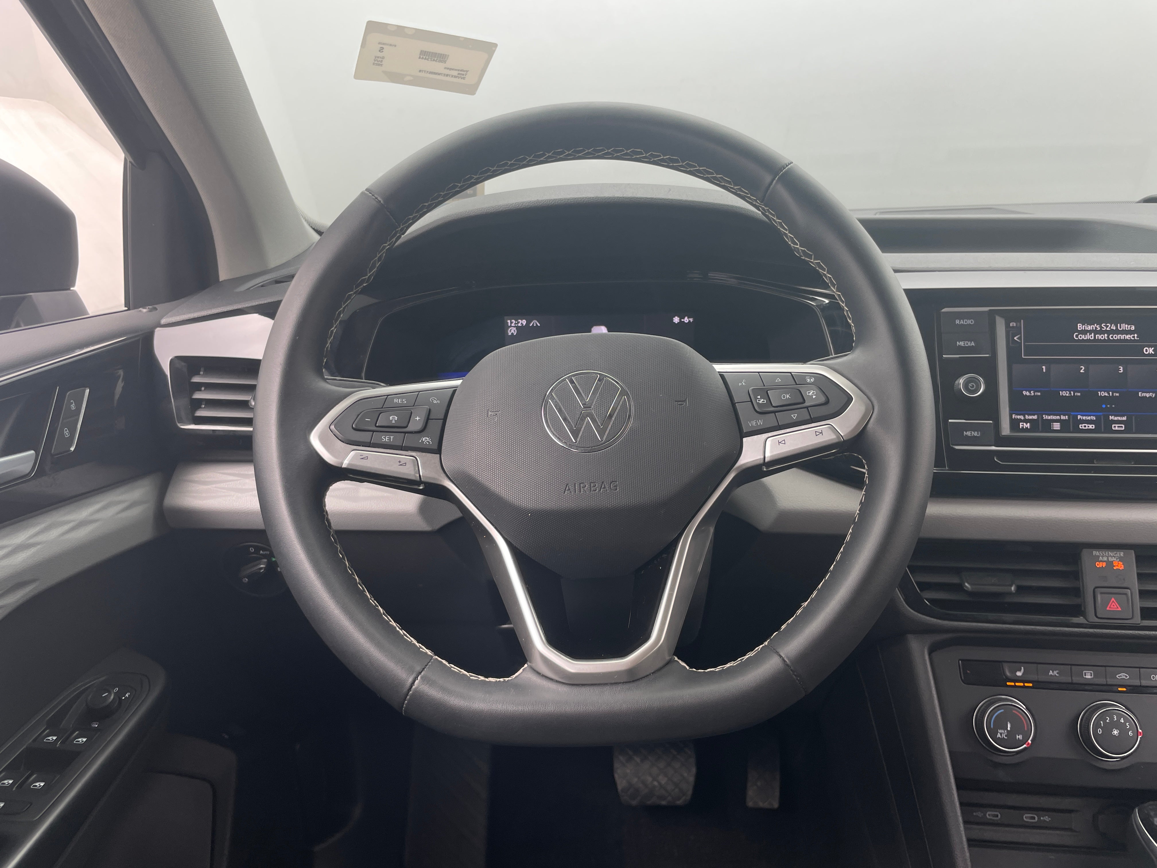 2022 Volkswagen Taos S 5