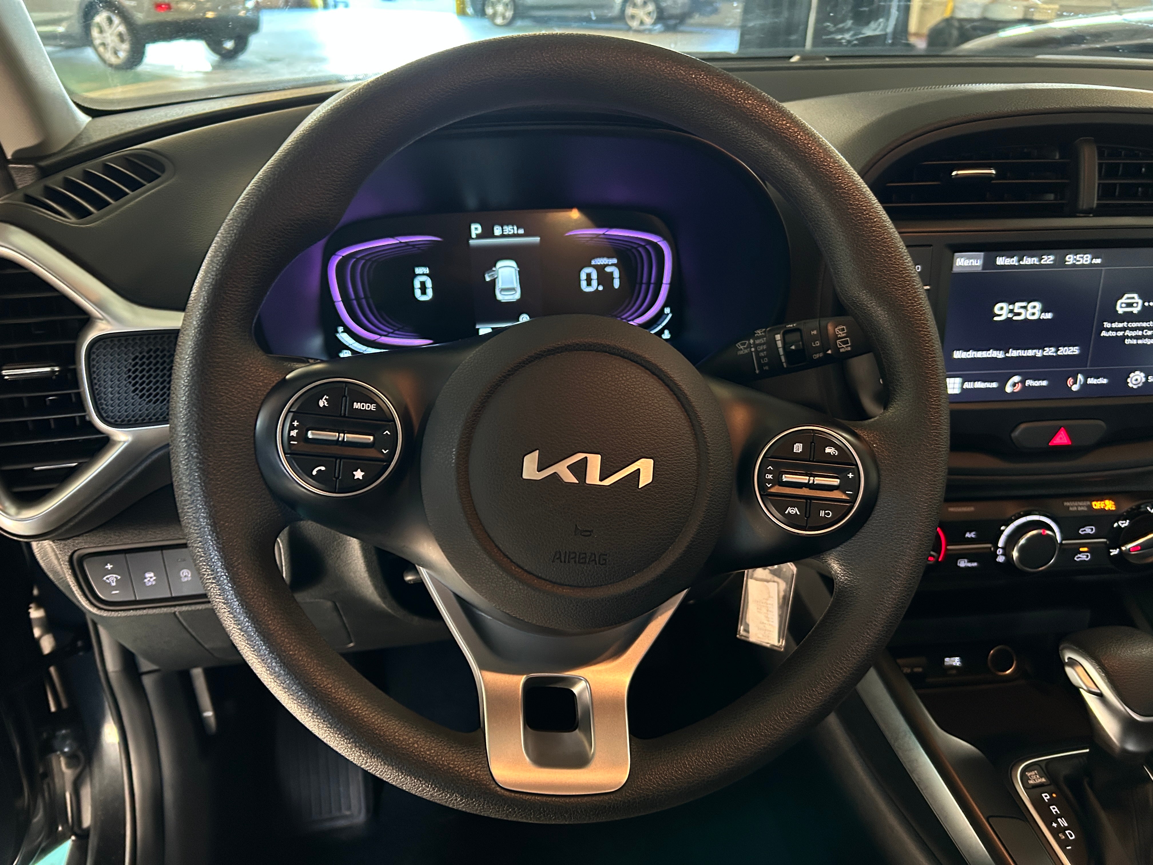 2024 Kia Soul LX 5