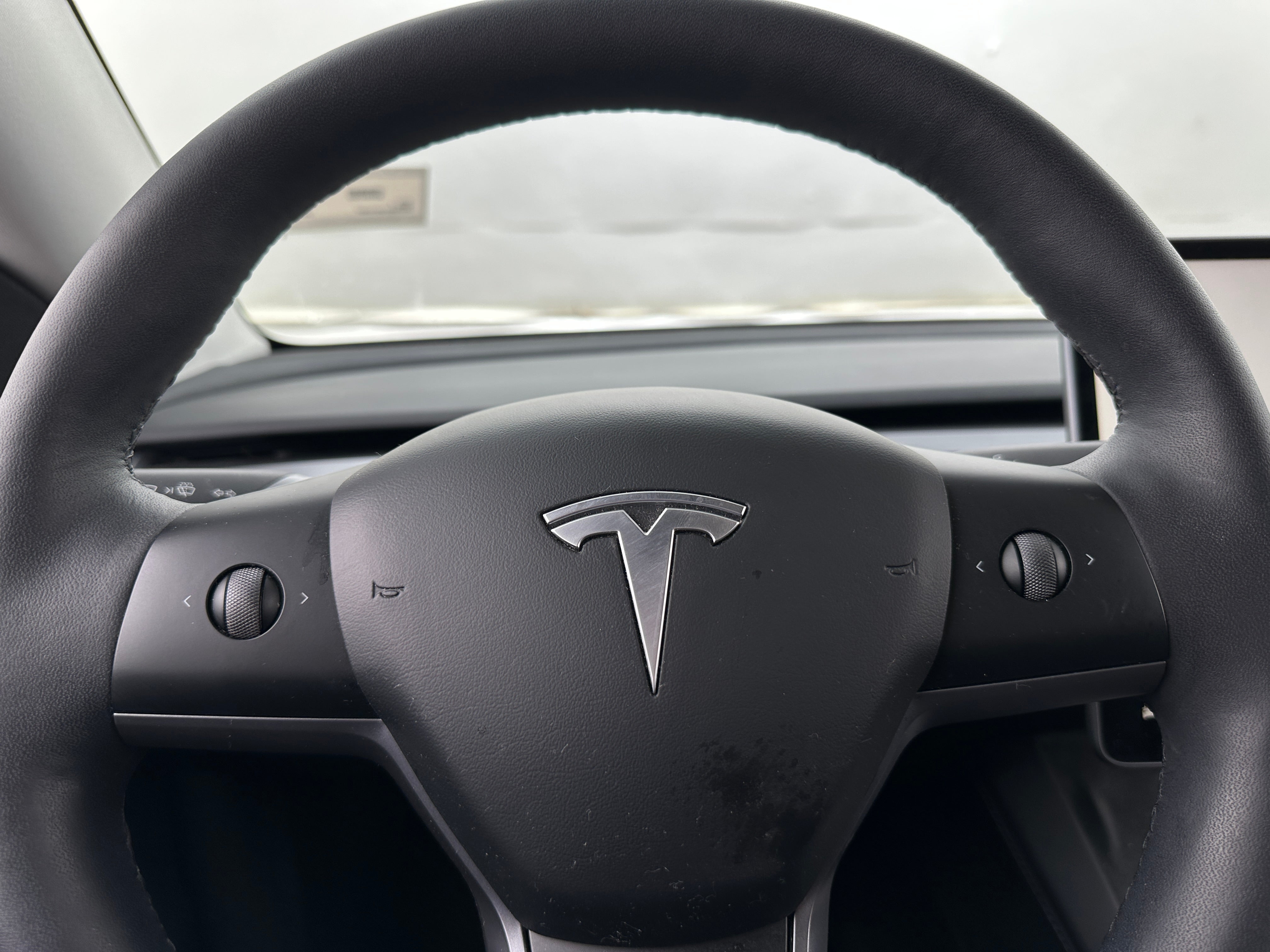 2022 Tesla Model Y Long Range 4