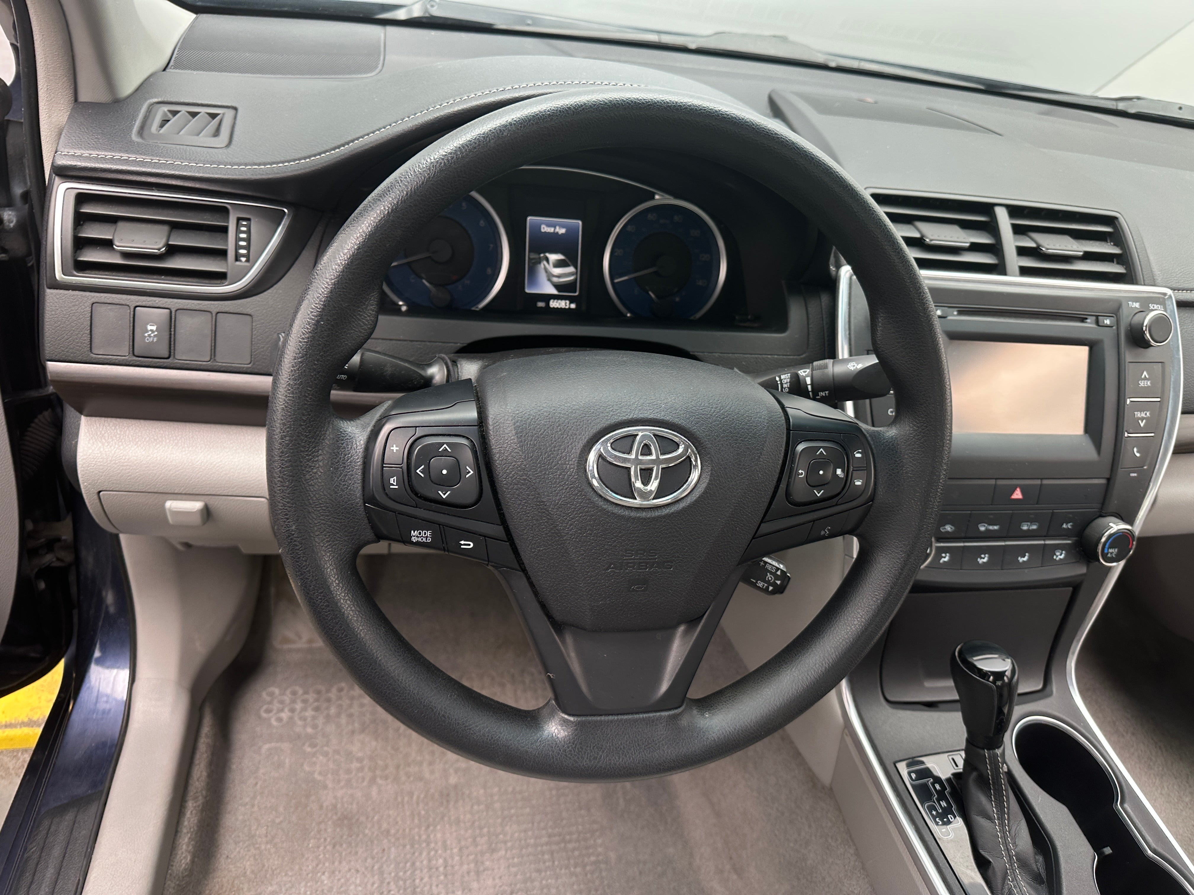 2017 Toyota Camry LE 5