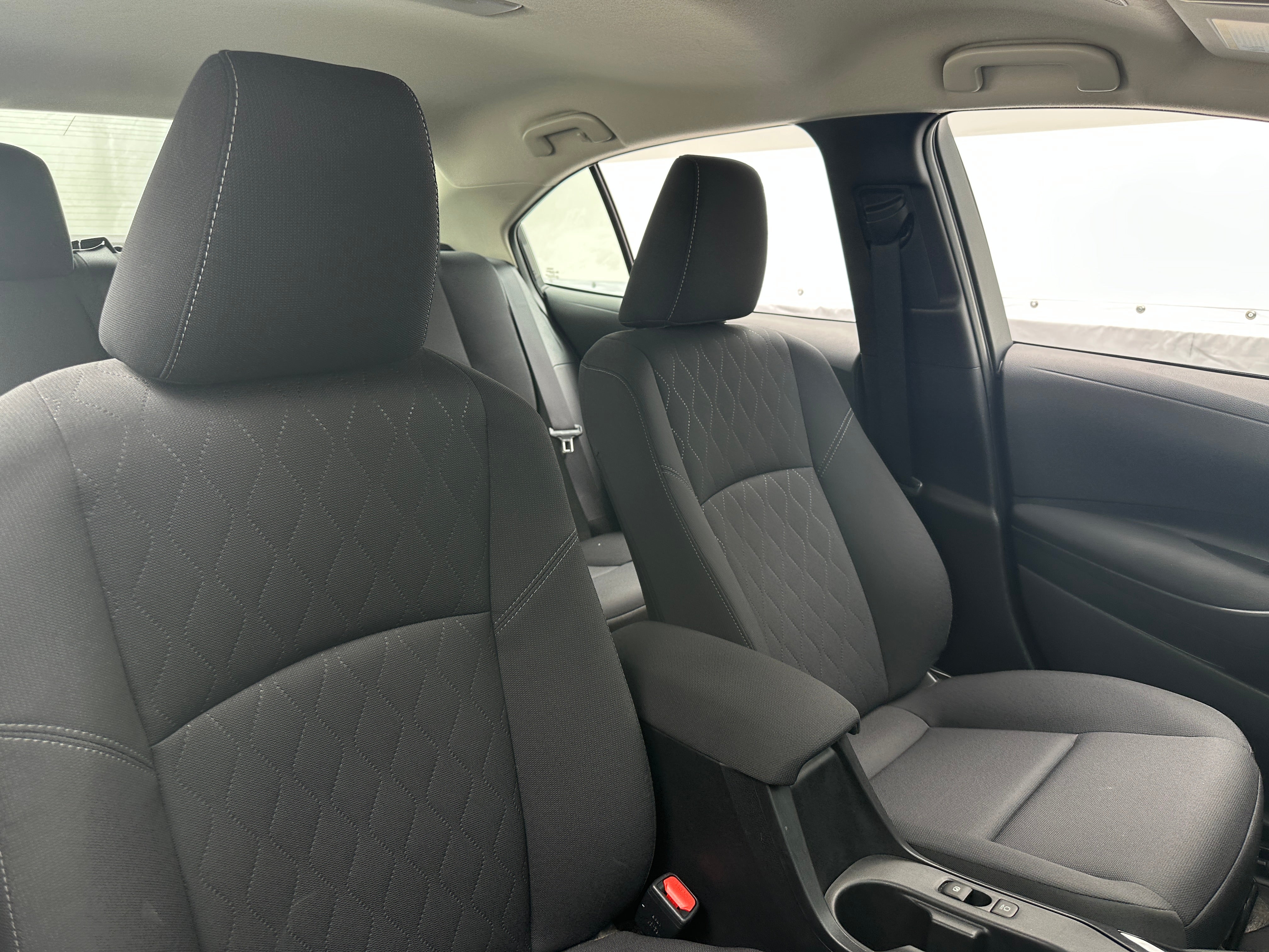 2024 Toyota Corolla LE 2