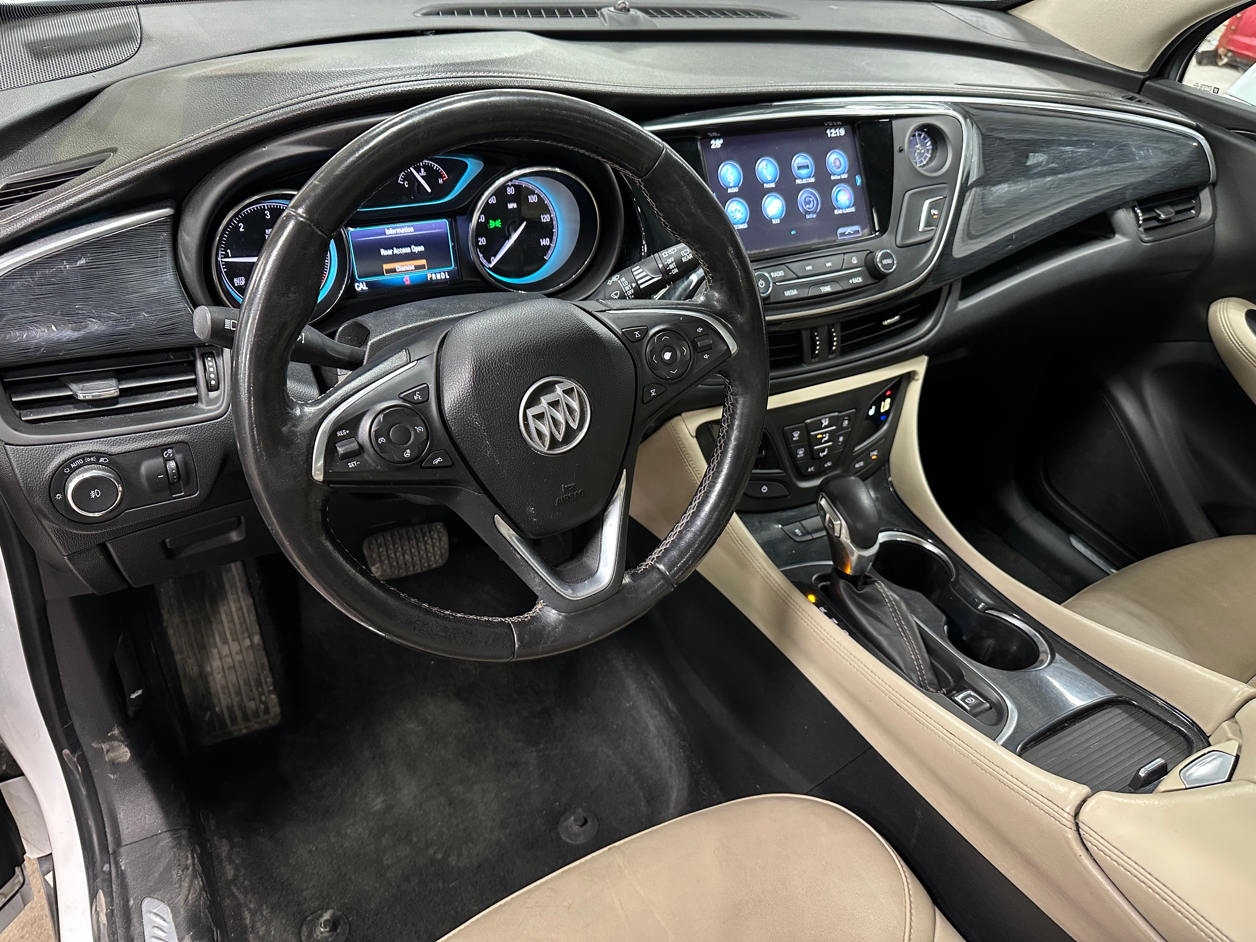 2018 Buick Envision Essence 2