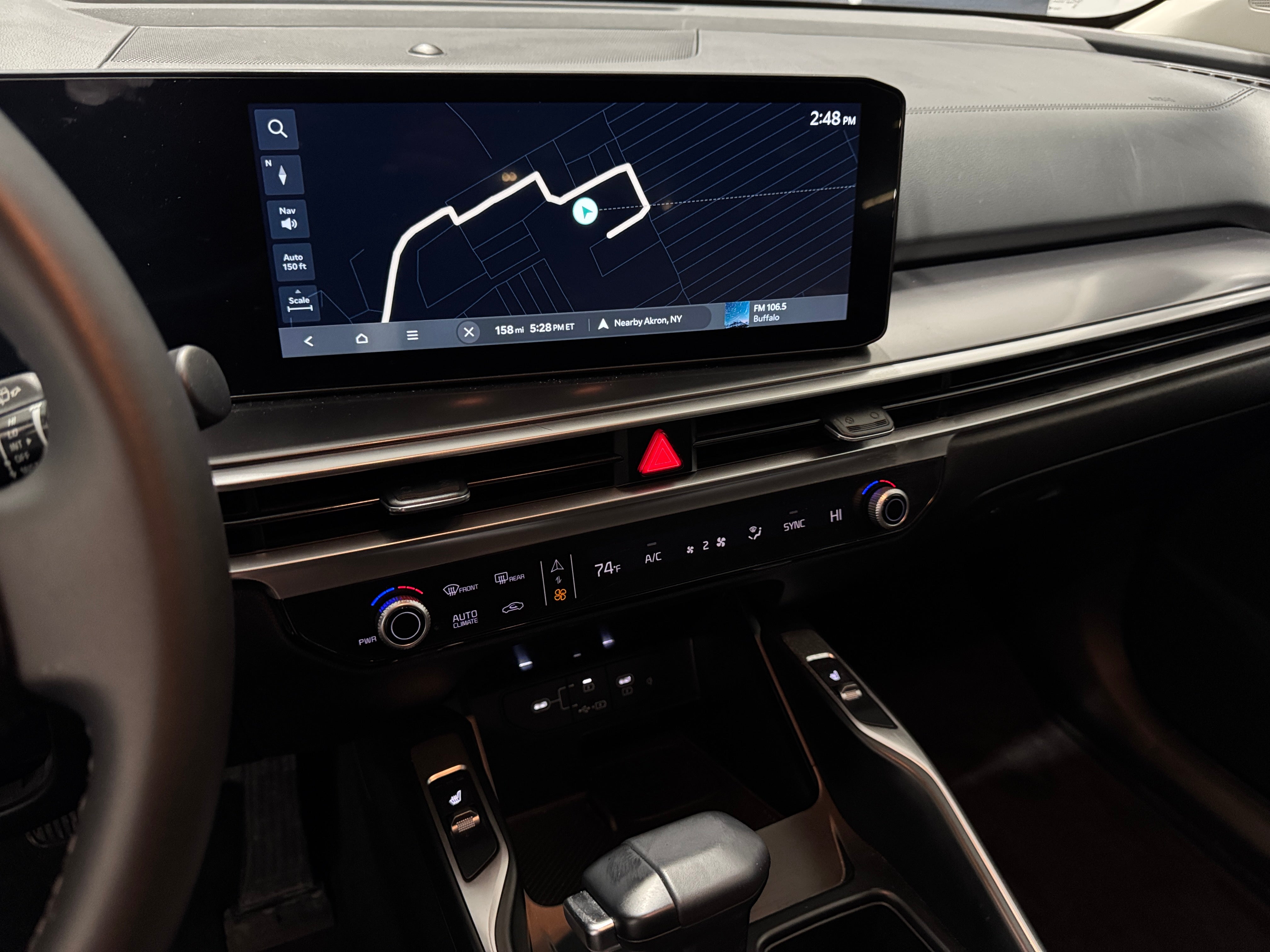 Thumbnail: 2024 Kia Sorento - 3