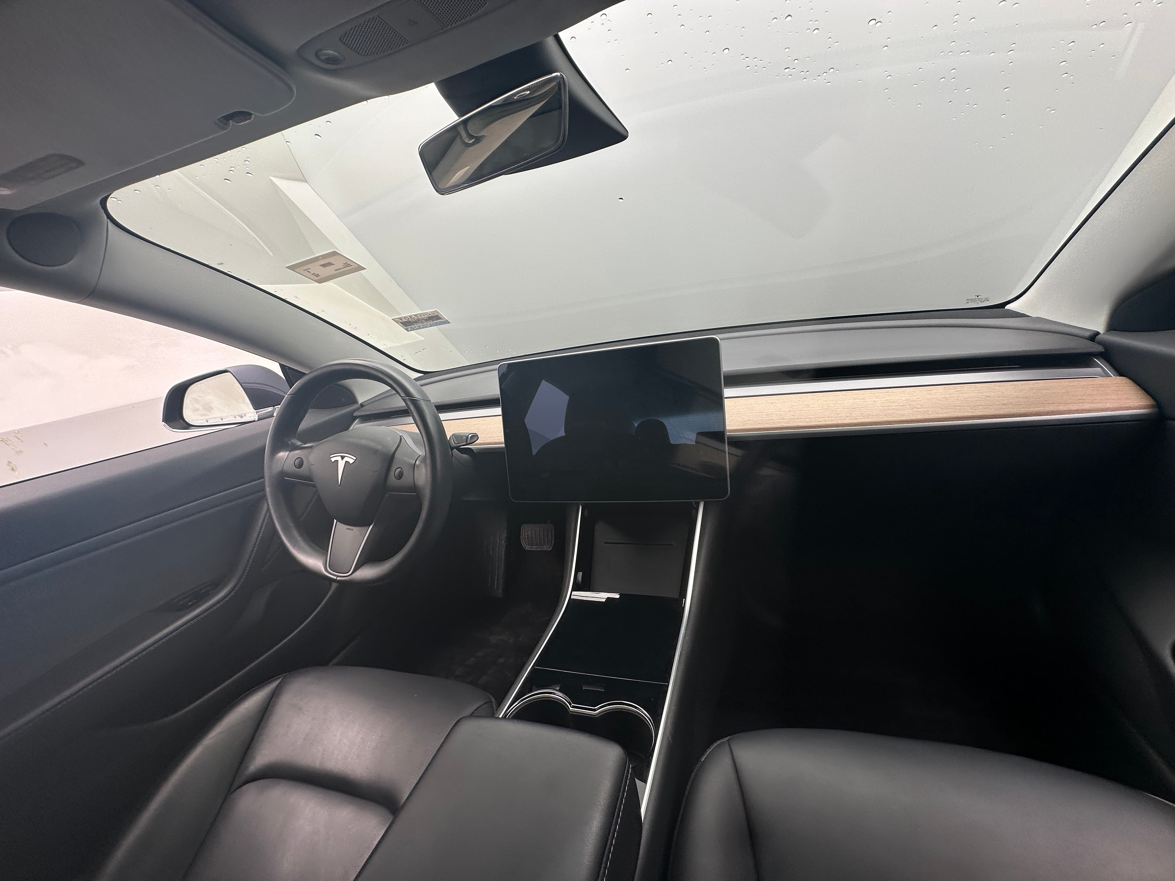 2018 Tesla Model 3 Mid Range 3