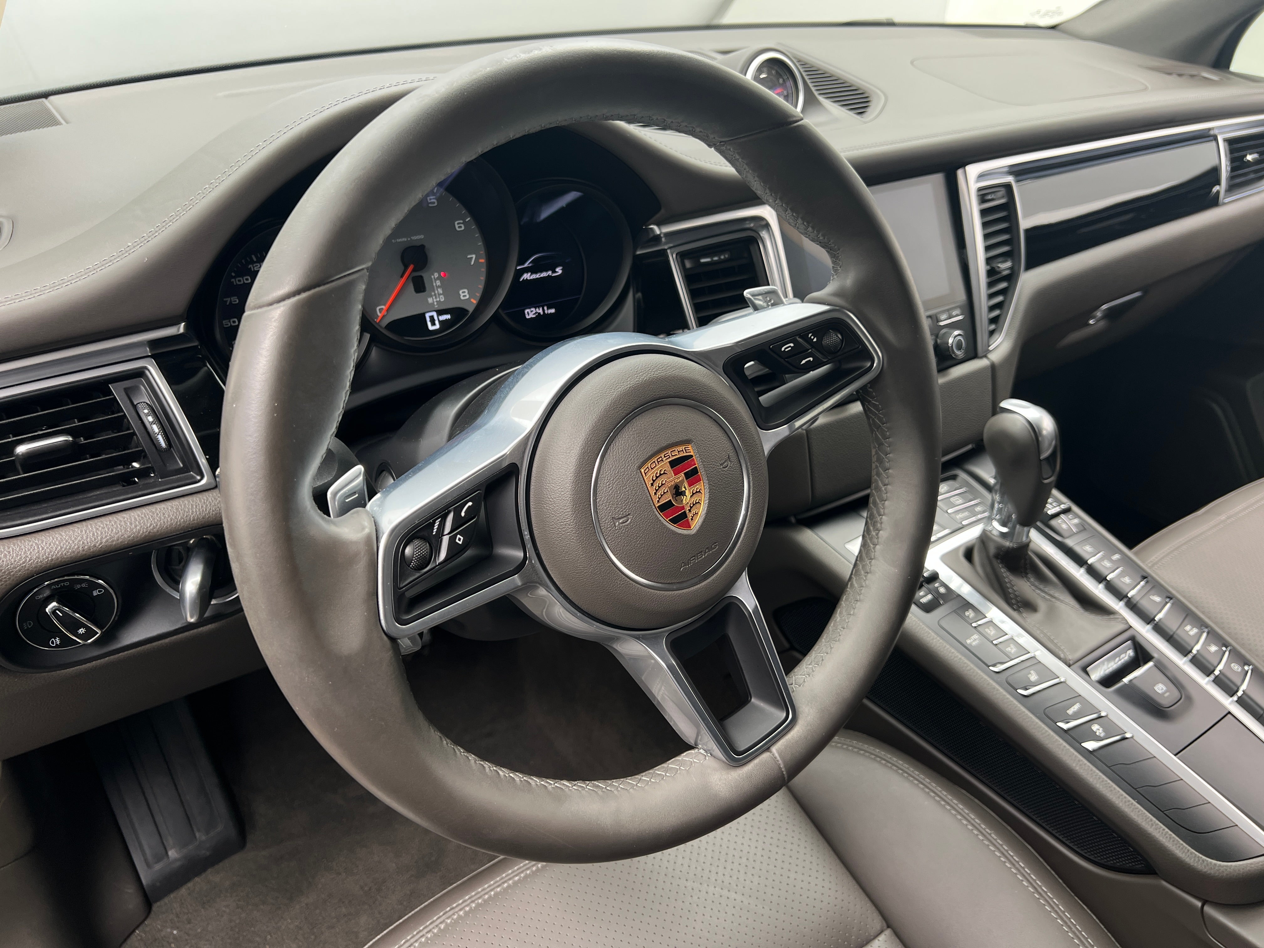 2018 Porsche Macan S 4