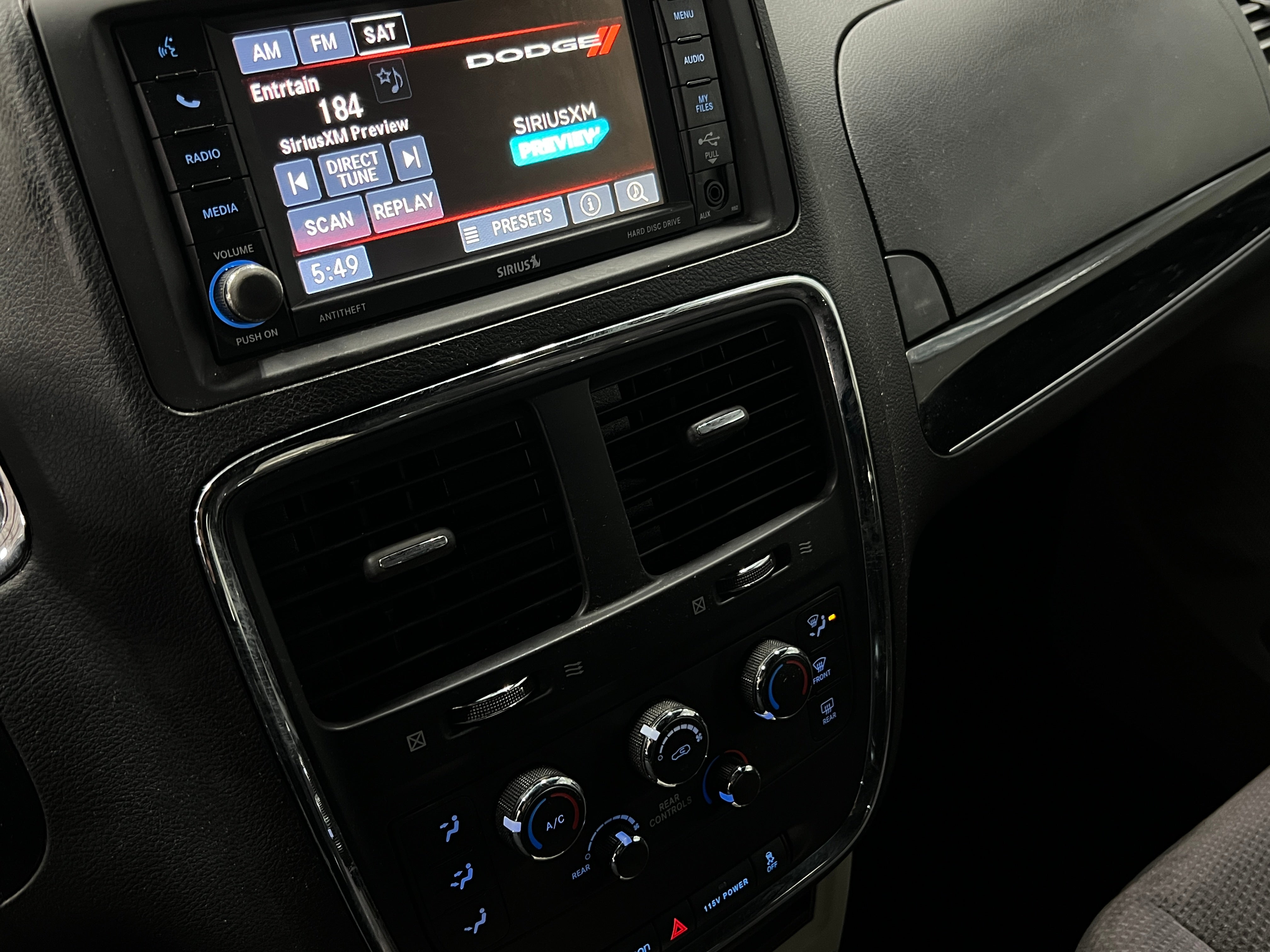 2014 Dodge Grand Caravan SE 4