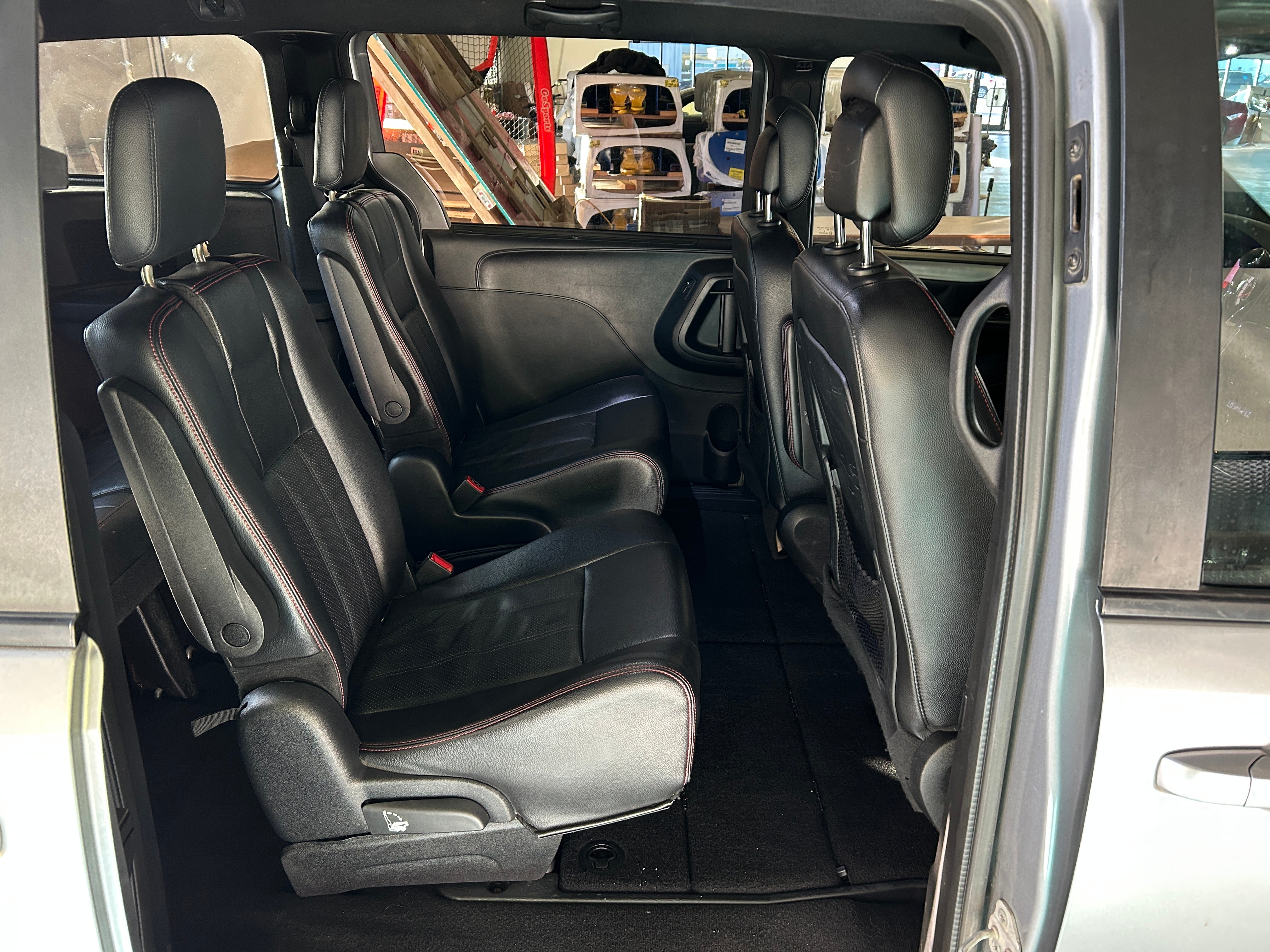 2019 Dodge Grand Caravan SE 6