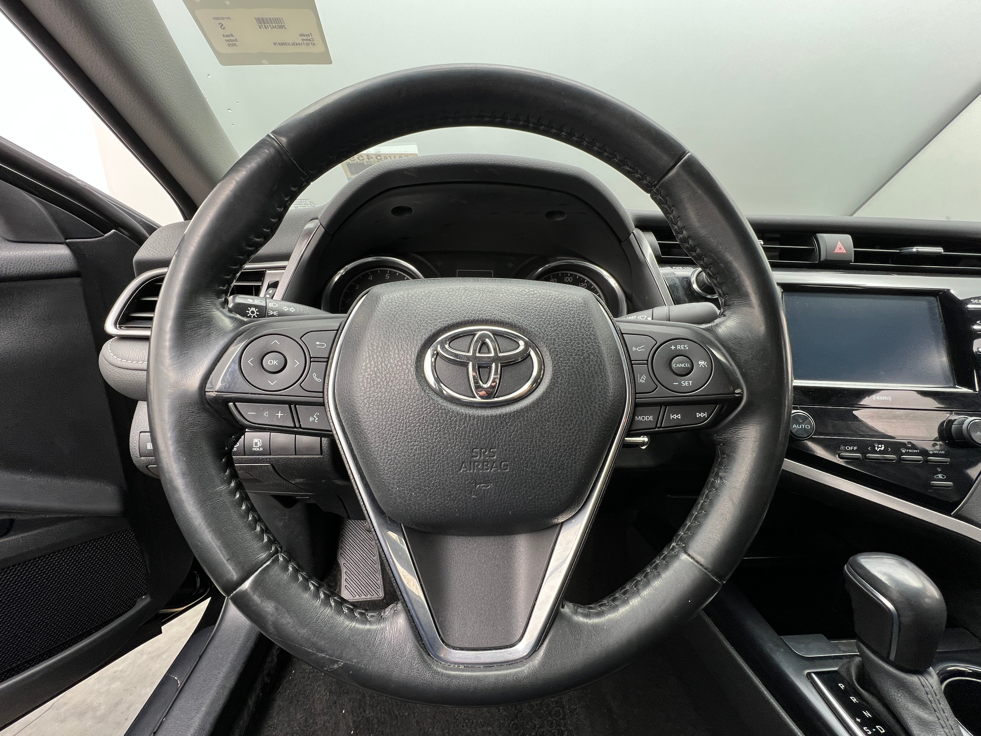 2020 Toyota Camry SE 5