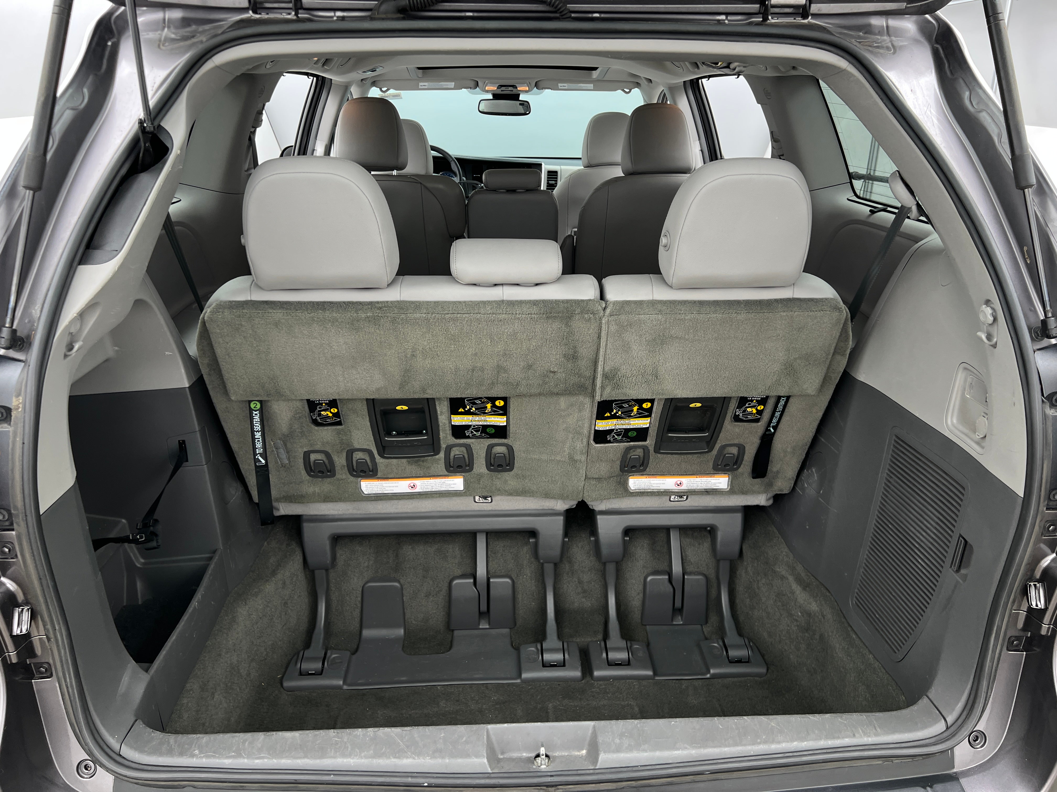 2018 Toyota Sienna XLE 7