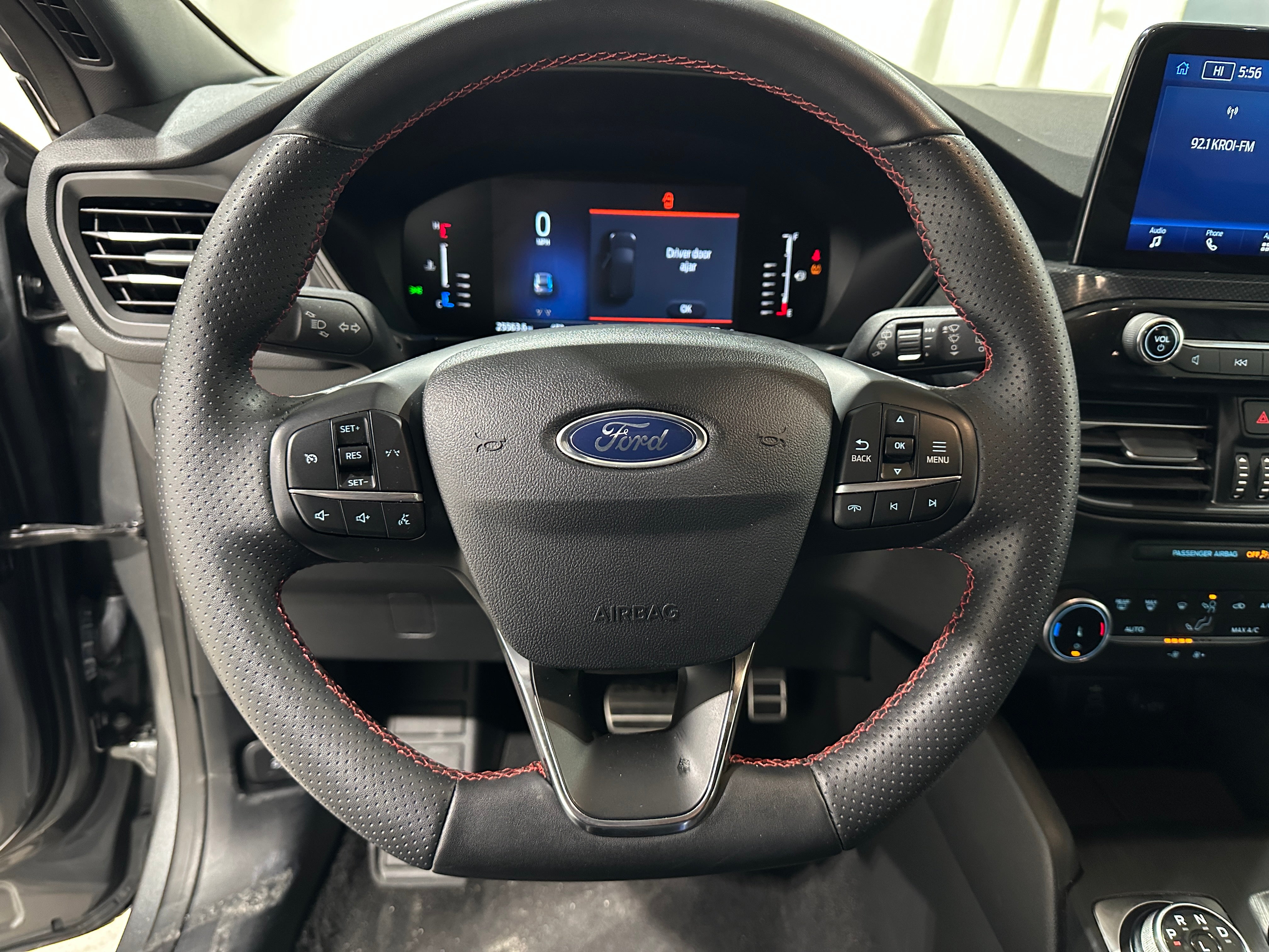 2024 Ford Escape ST-Line 5