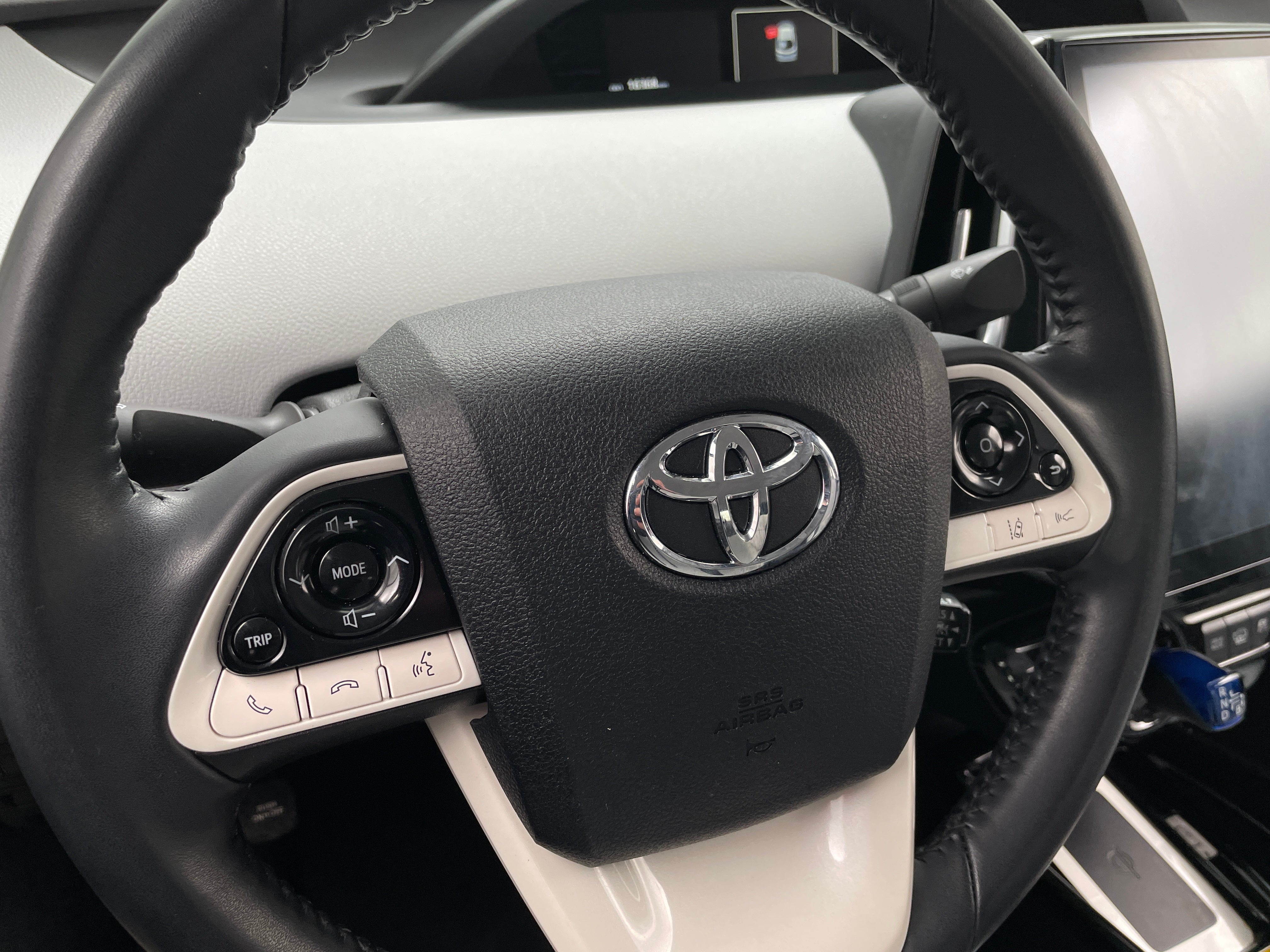 2017 Toyota Prius Prime Premium 5