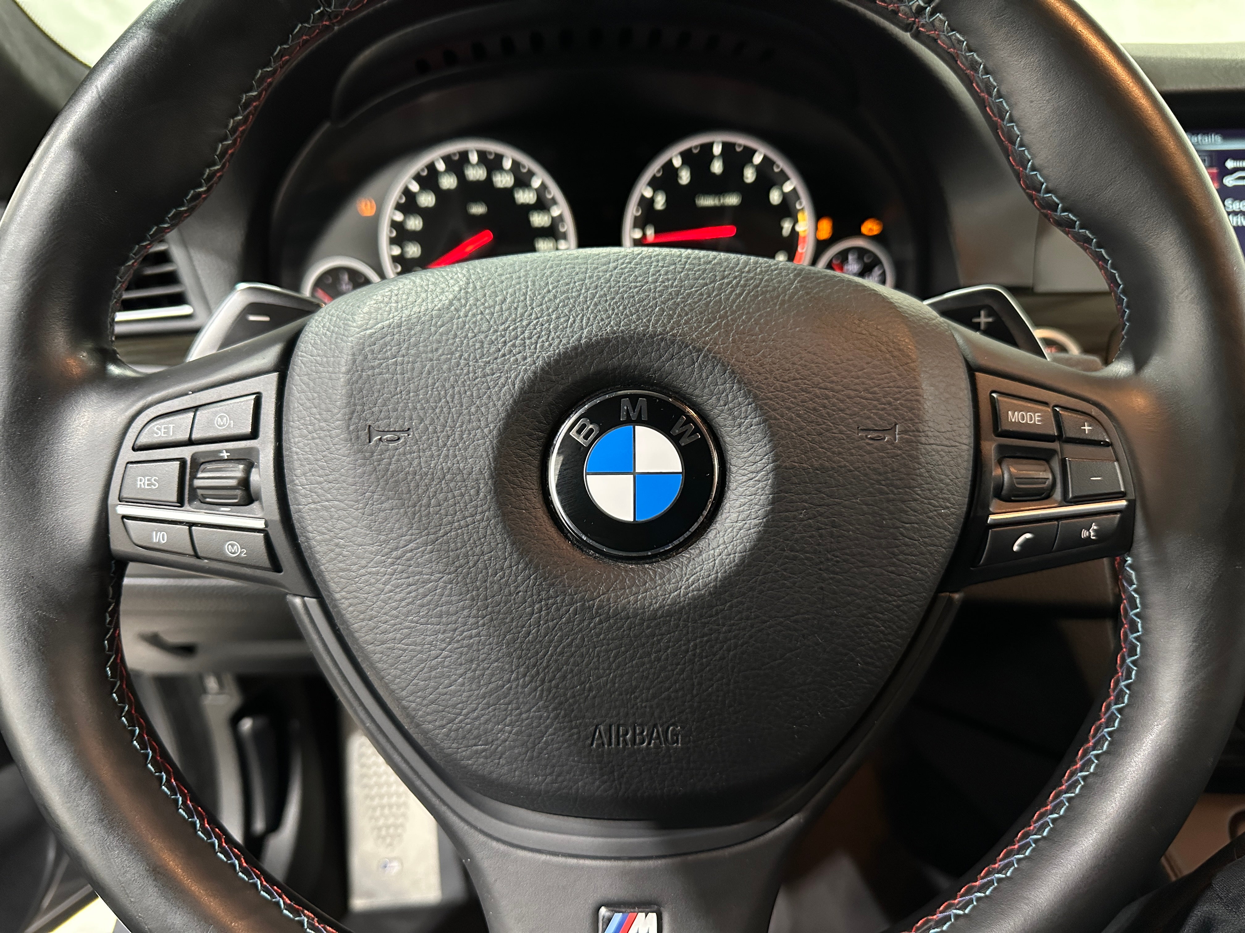 2013 BMW M5 Base 4