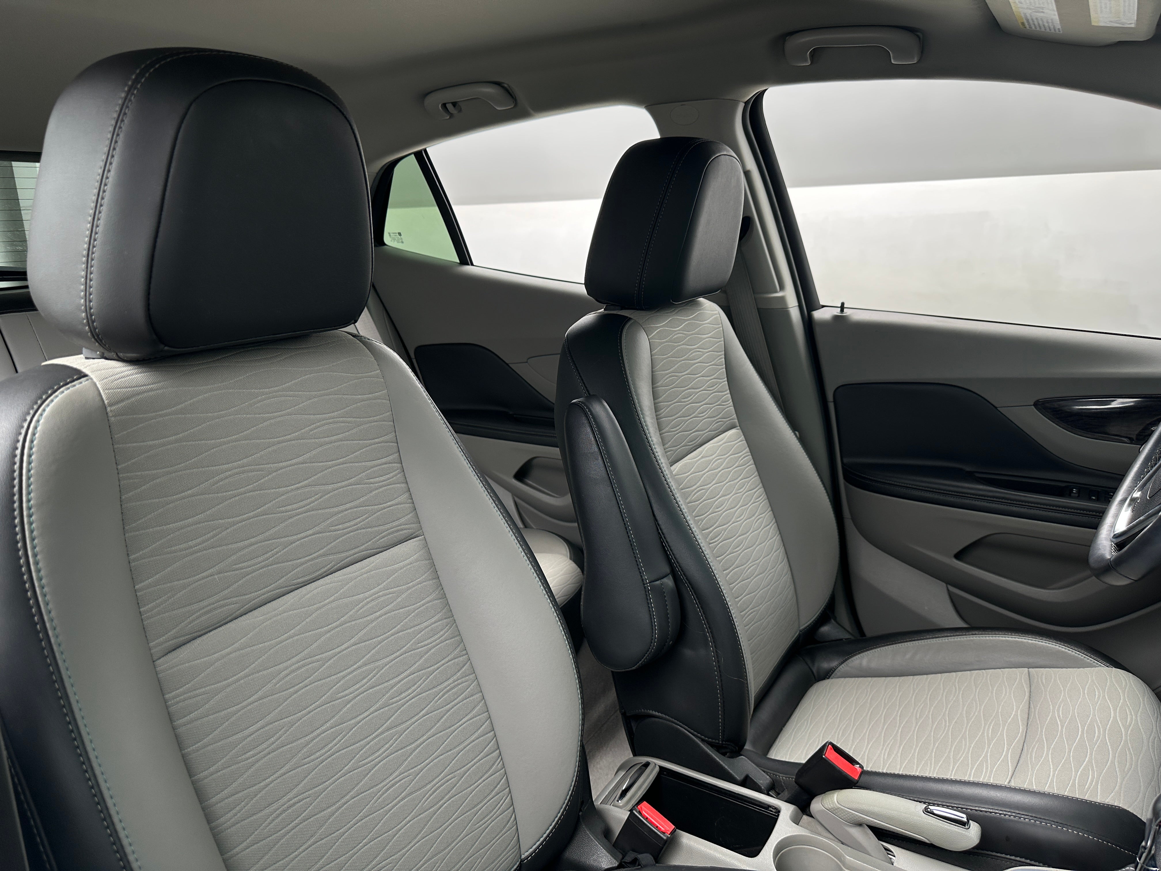 2016 Buick Encore Convenience 2