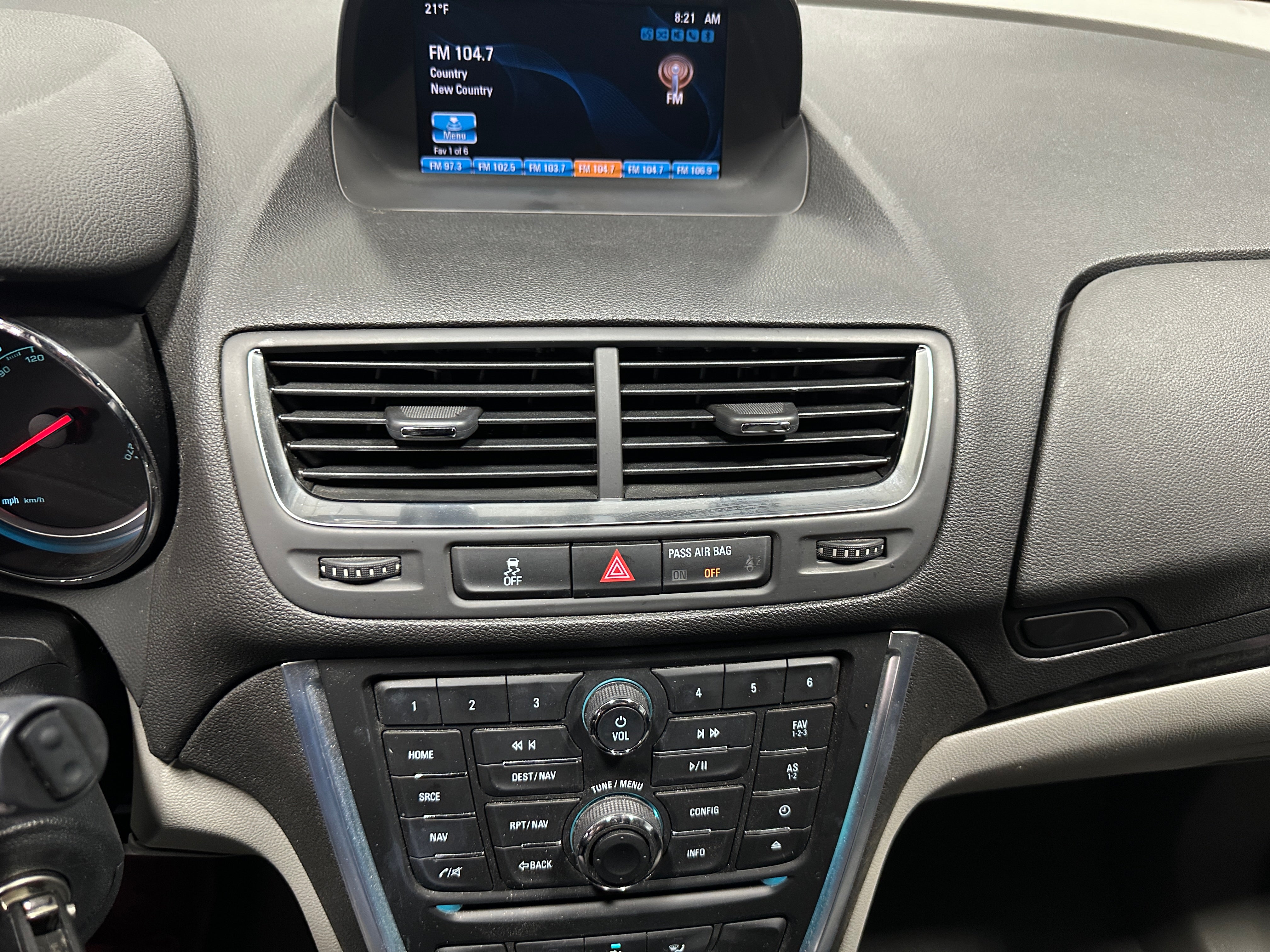 2016 Buick Encore Convenience 4