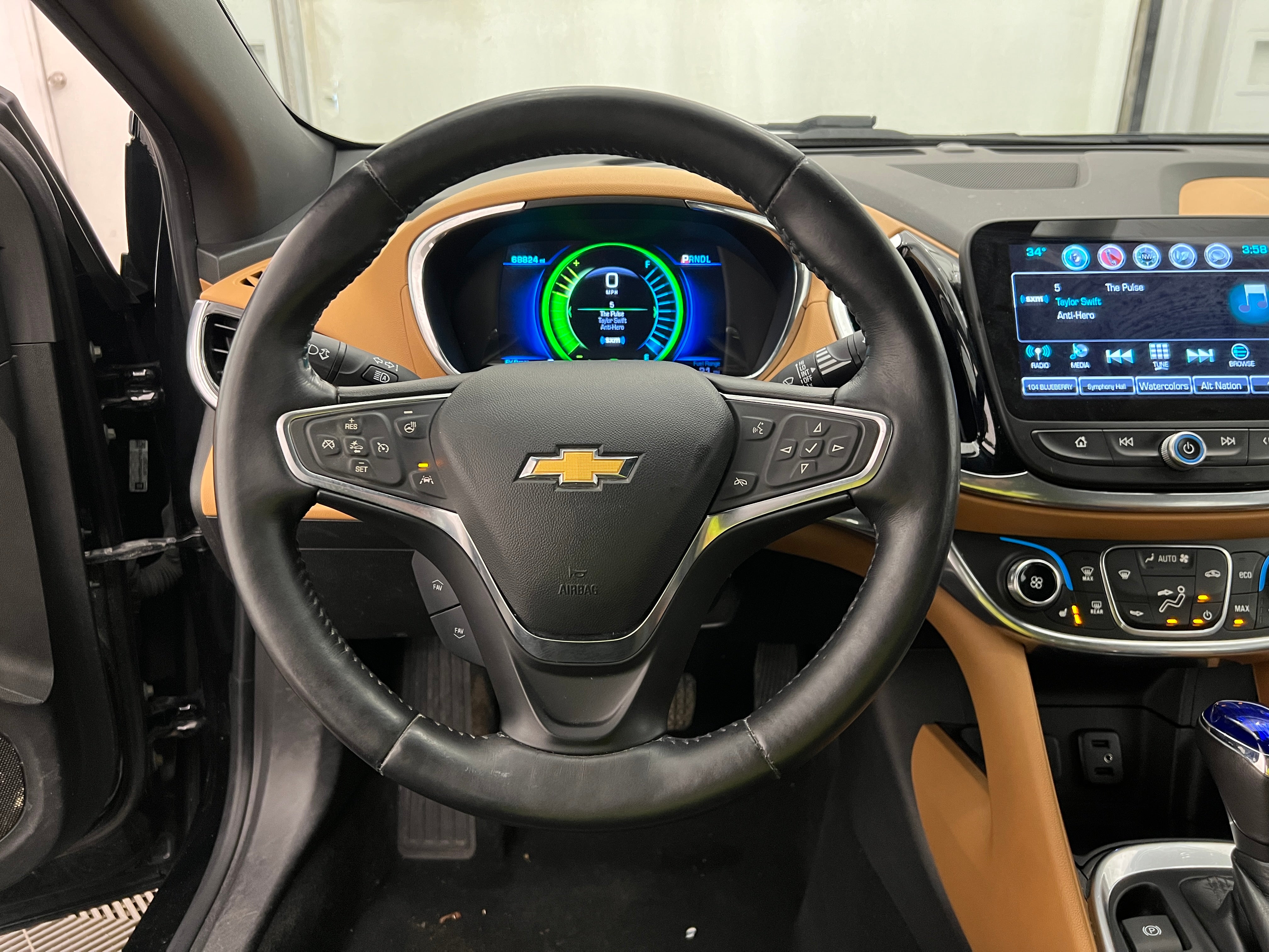 2017 Chevrolet Volt Premier 4