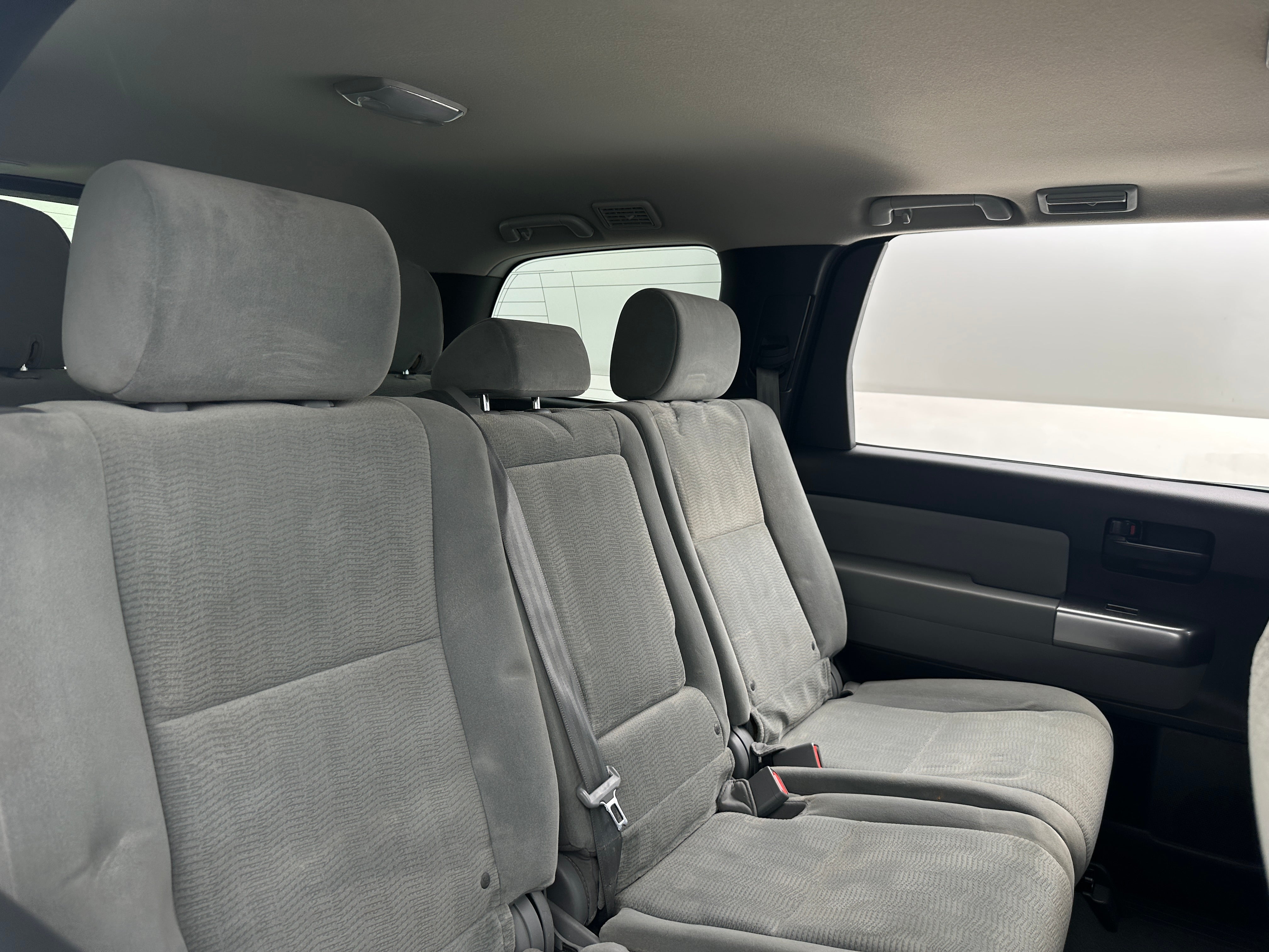 2019 Toyota Sequoia SR5 6