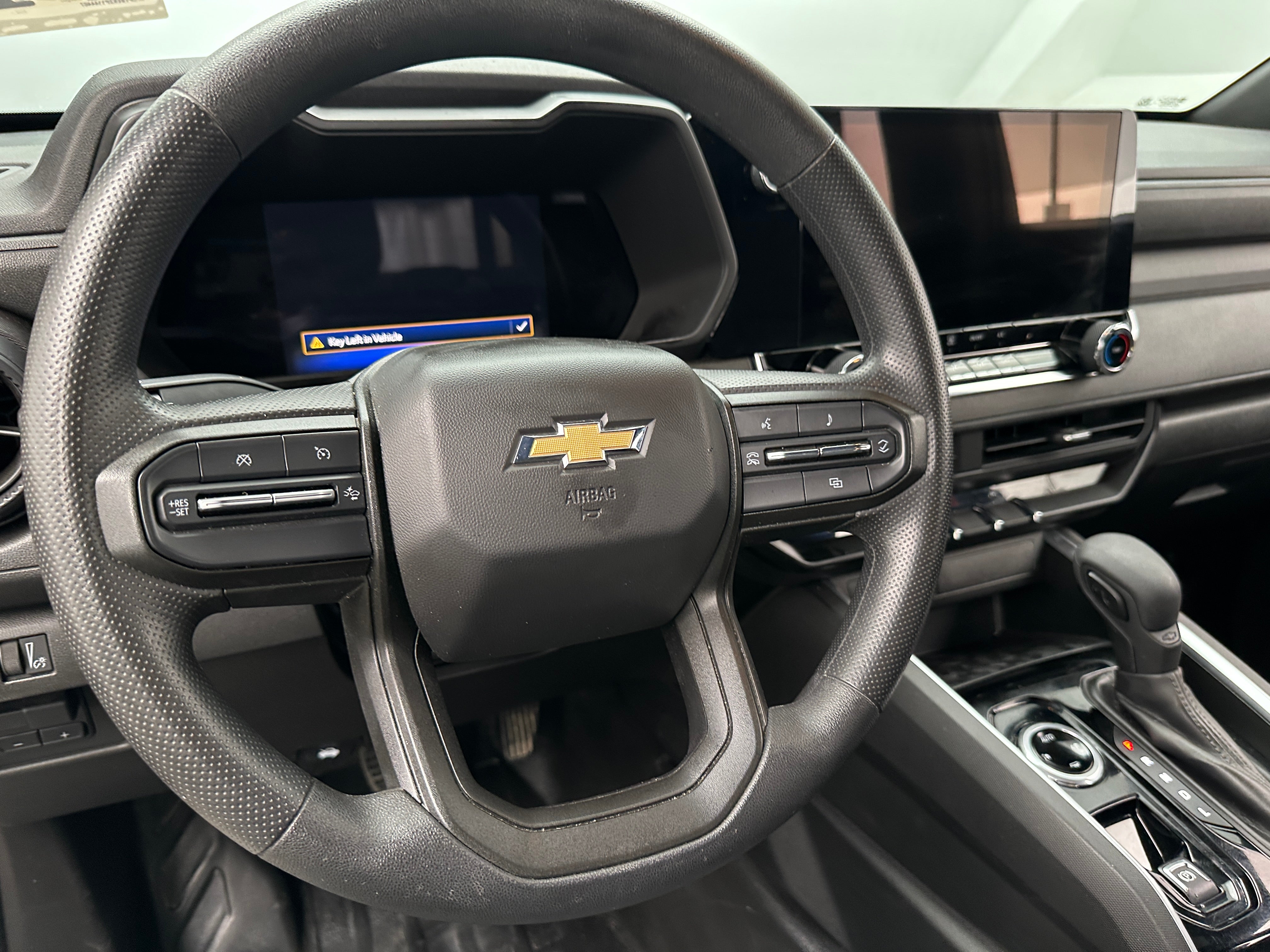 2023 Chevrolet Colorado Work Truck 5