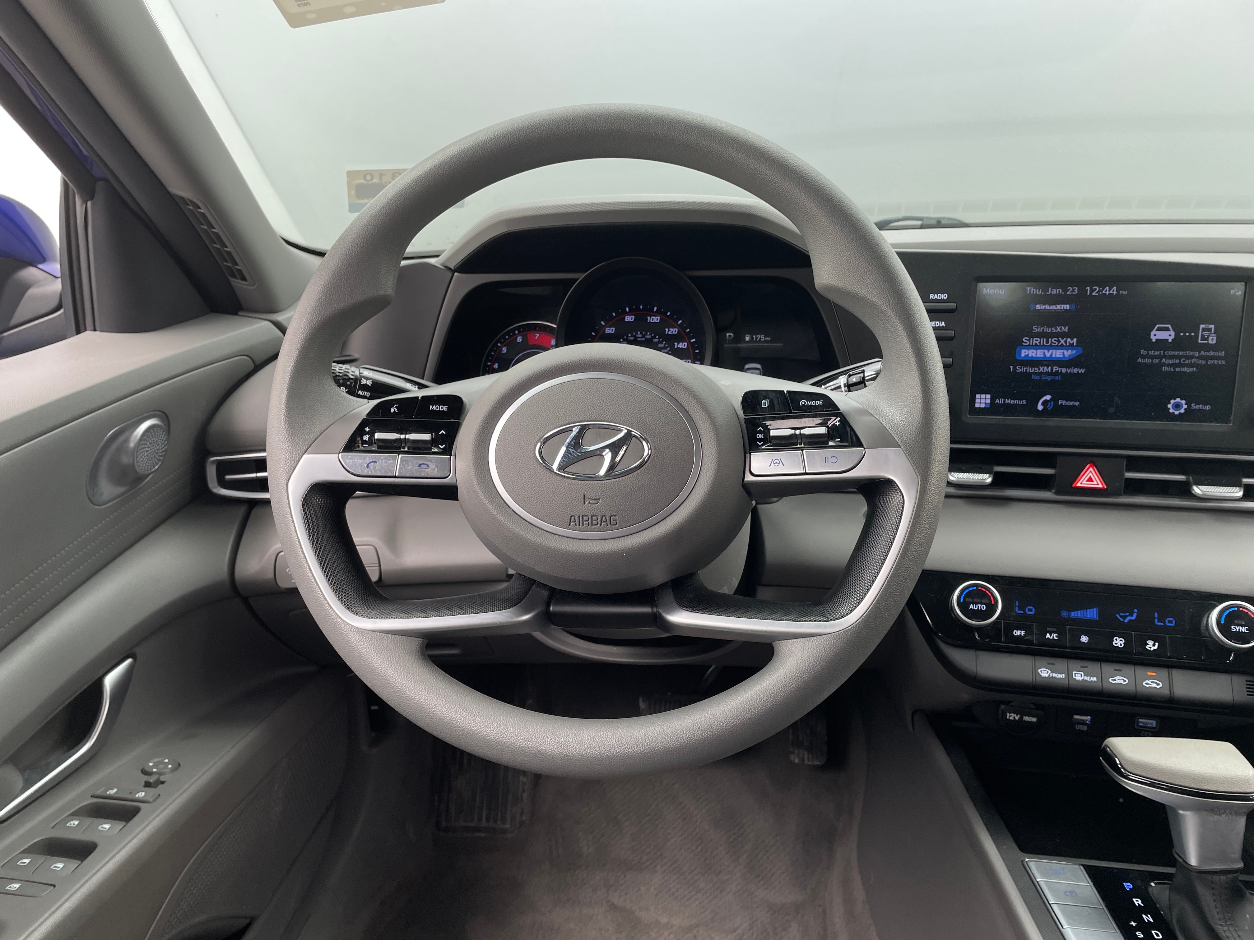 2023 Hyundai Elantra SEL 5