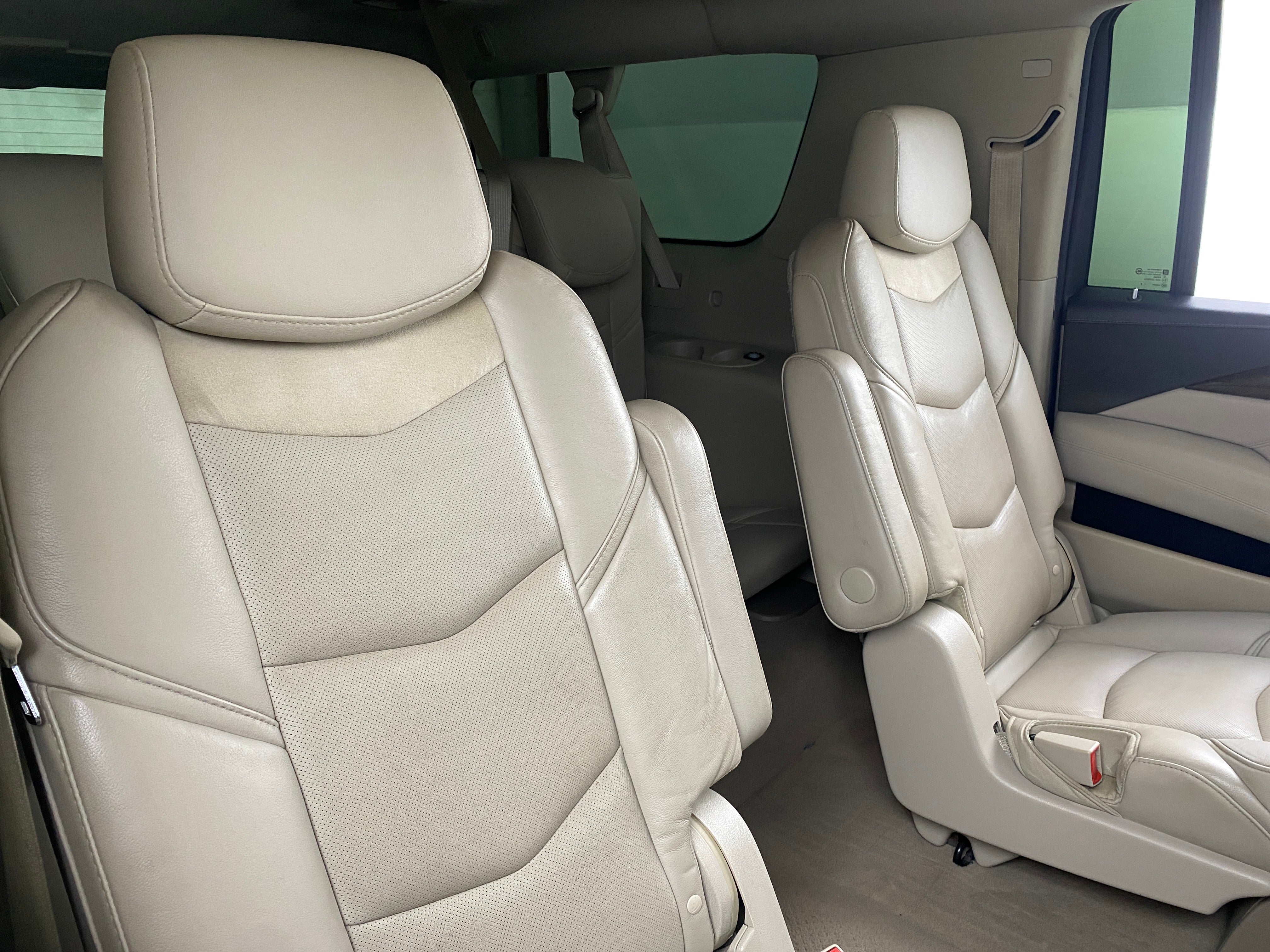 2019 Cadillac Escalade ESV Luxury 5