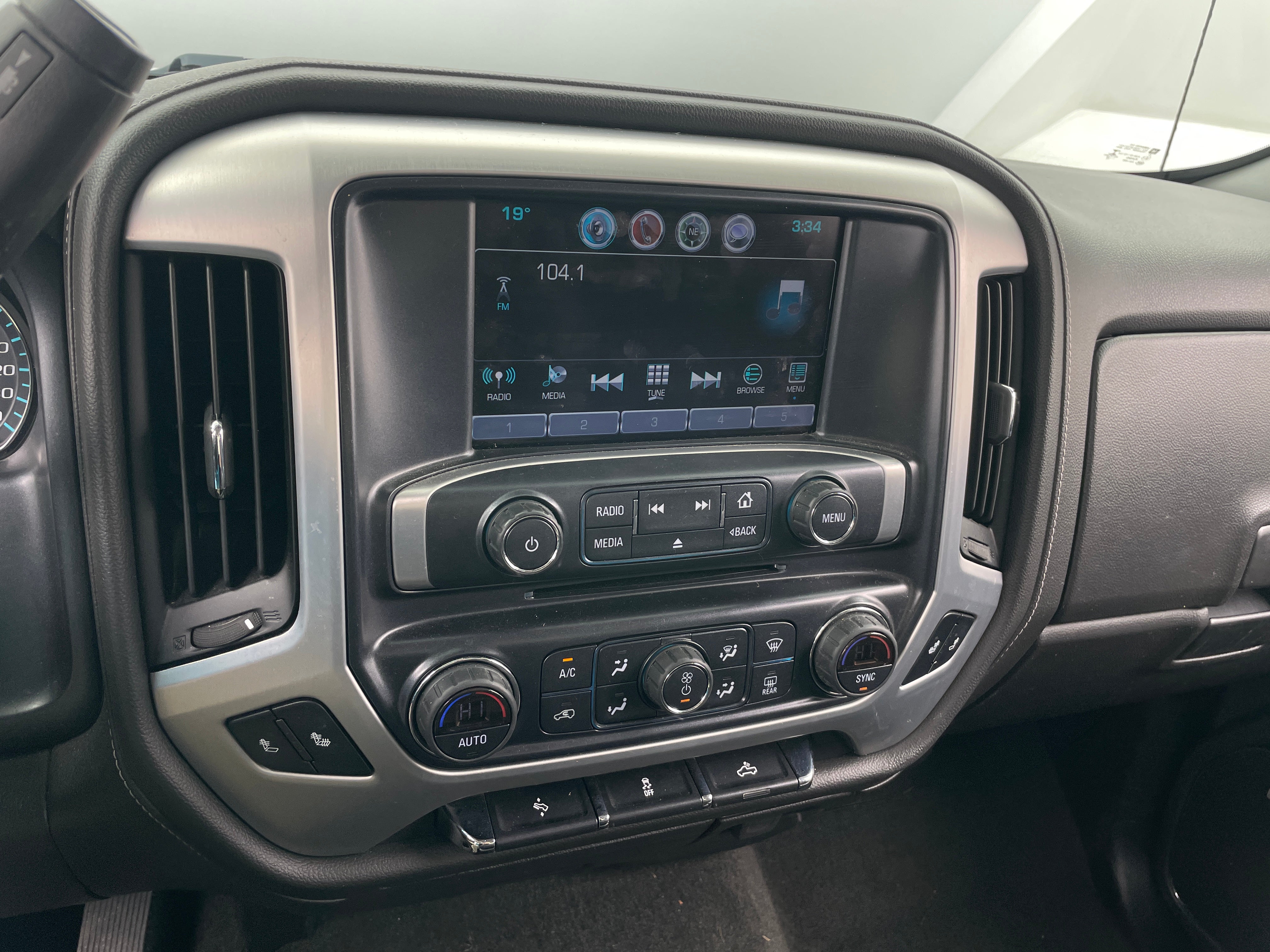 2018 GMC Sierra 1500 SLT 3