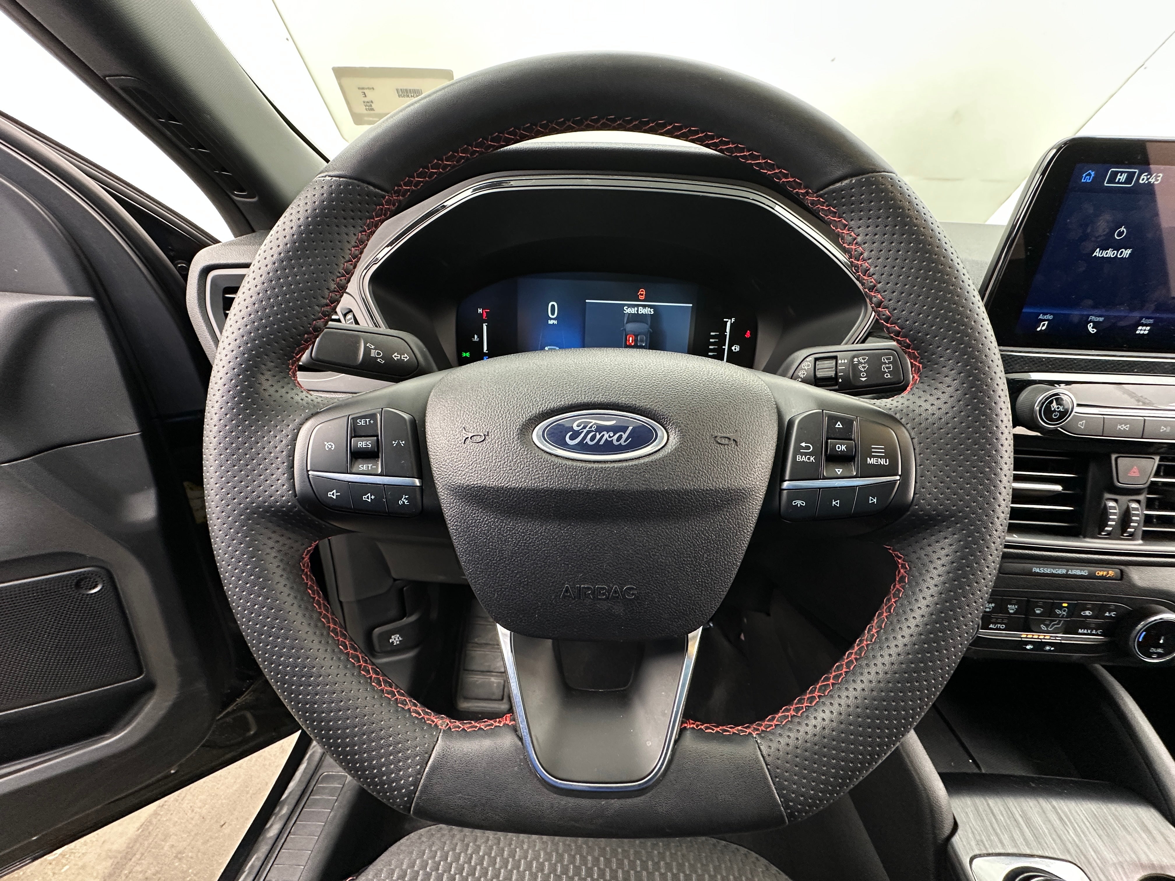 2023 Ford Escape ST-Line 5