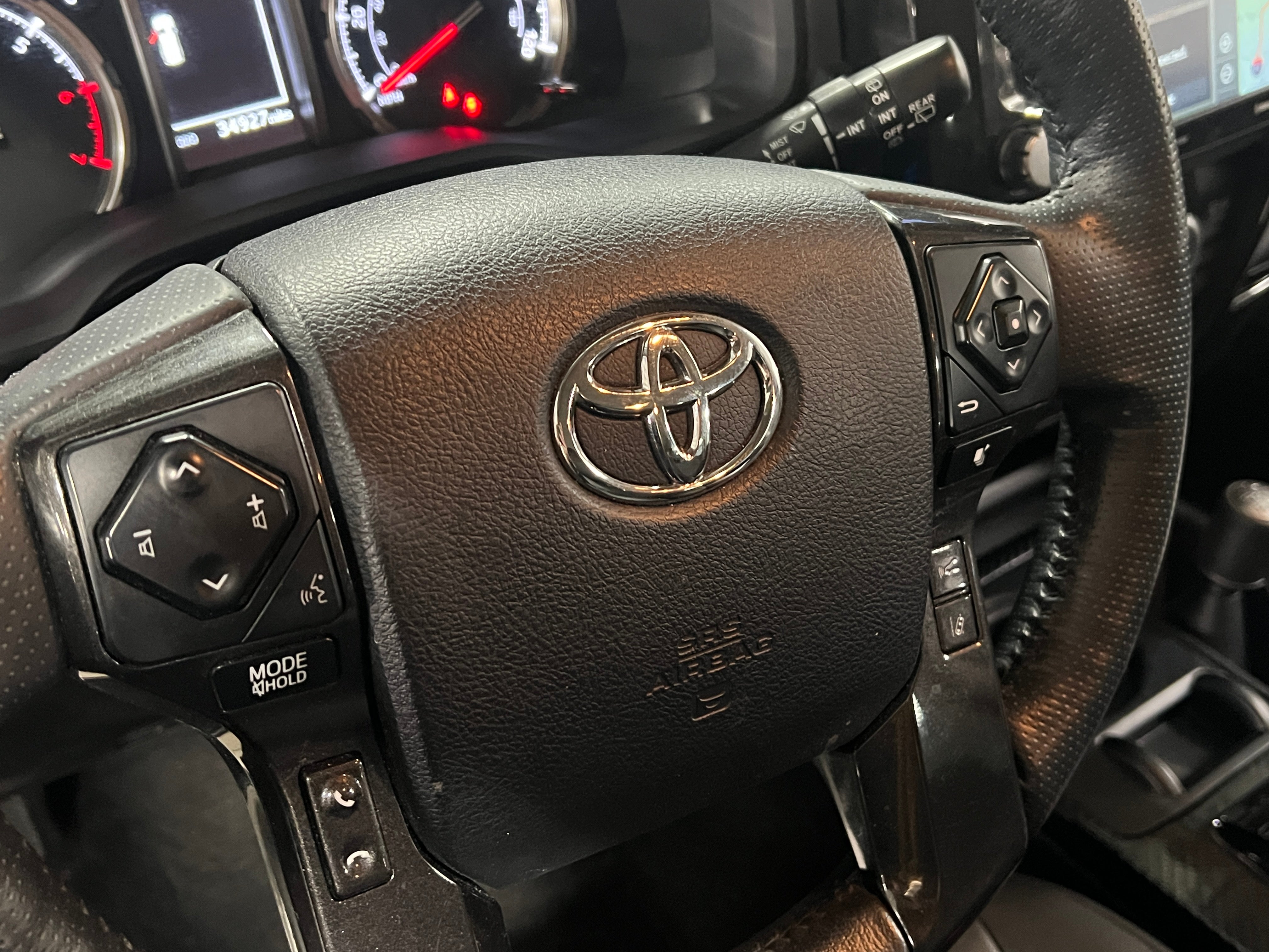 2023 Toyota 4Runner TRD Off Road 5