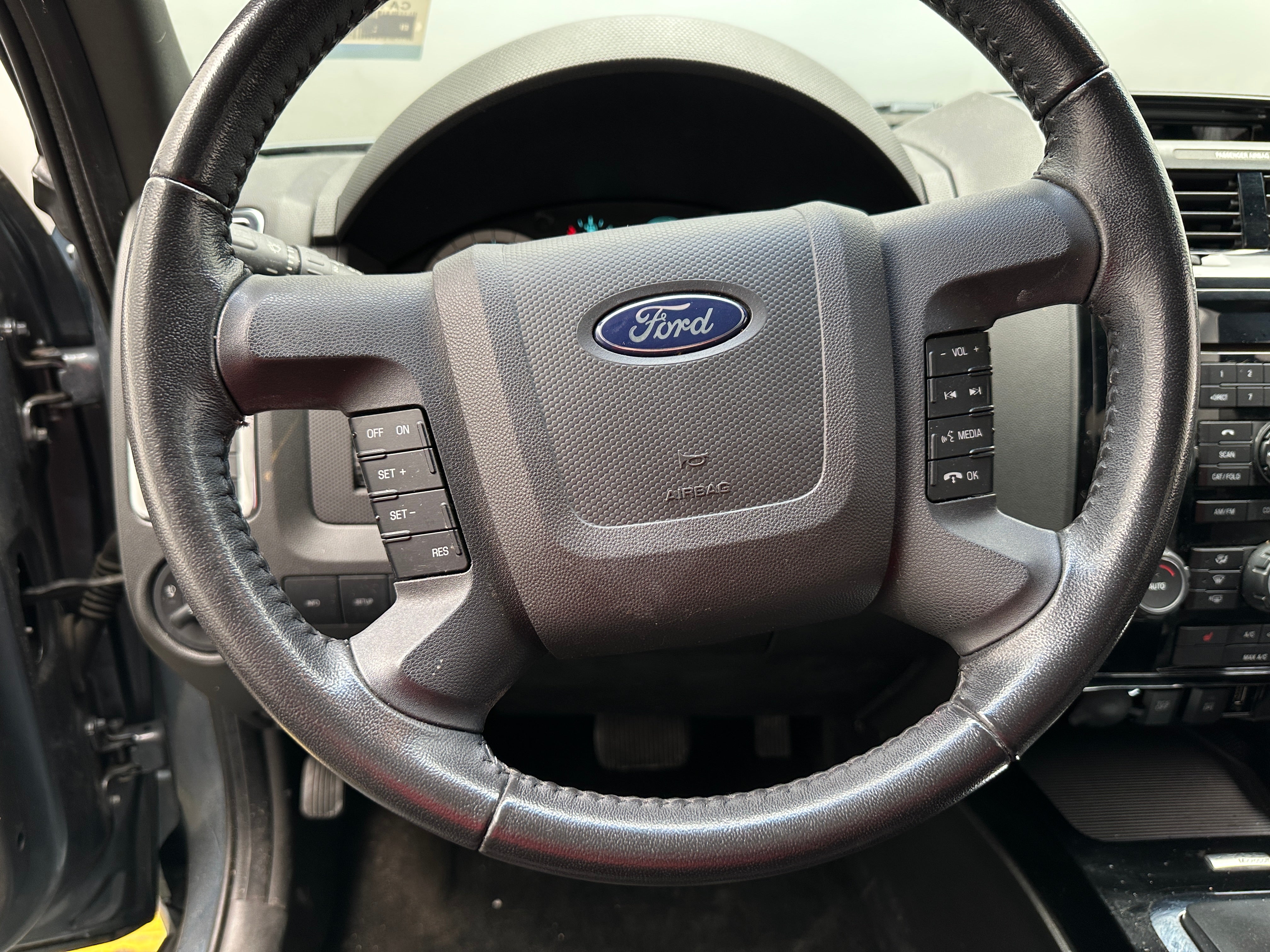 2012 Ford Escape Limited 4