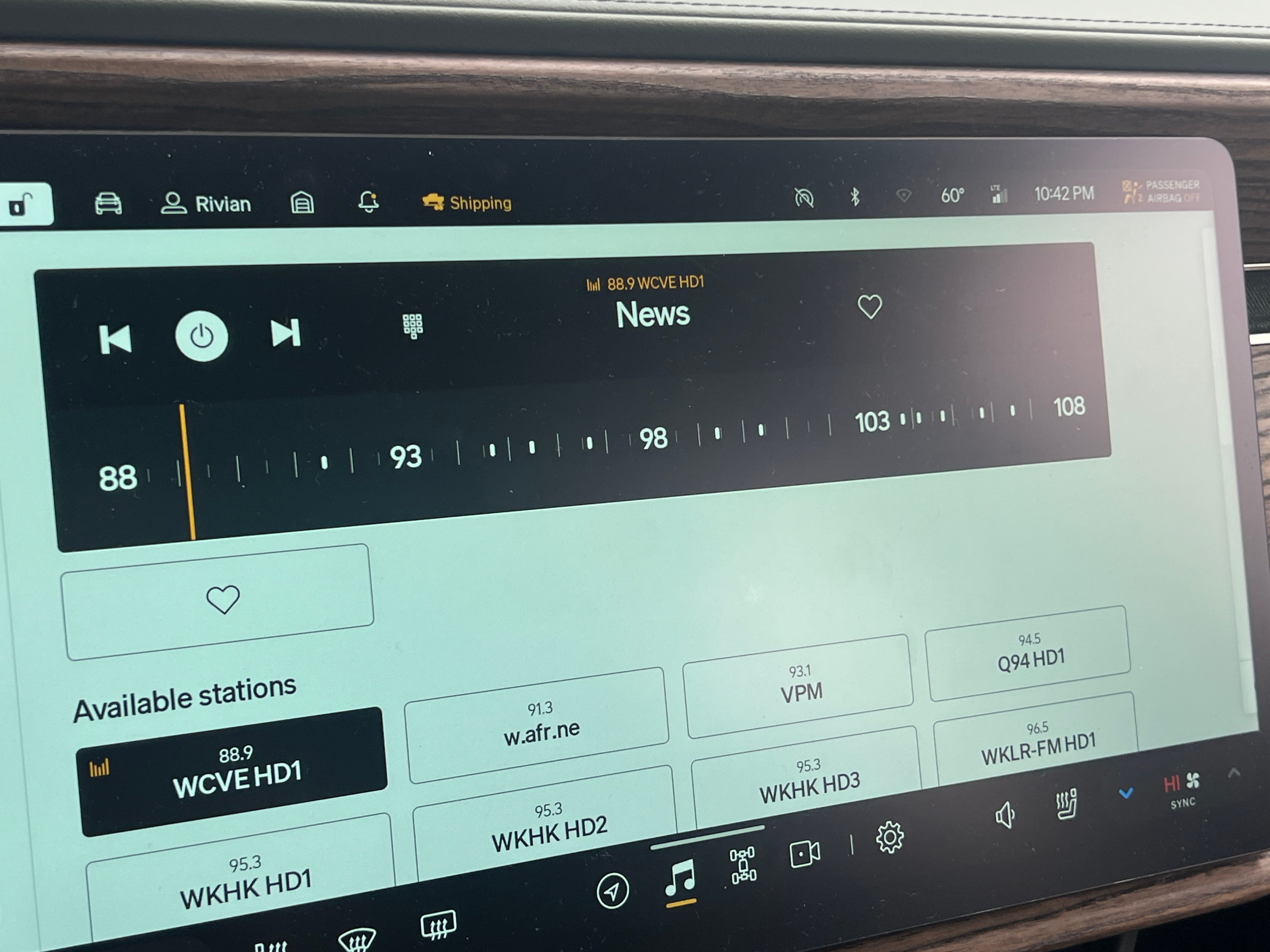 2023 Rivian R1T Adventure 4